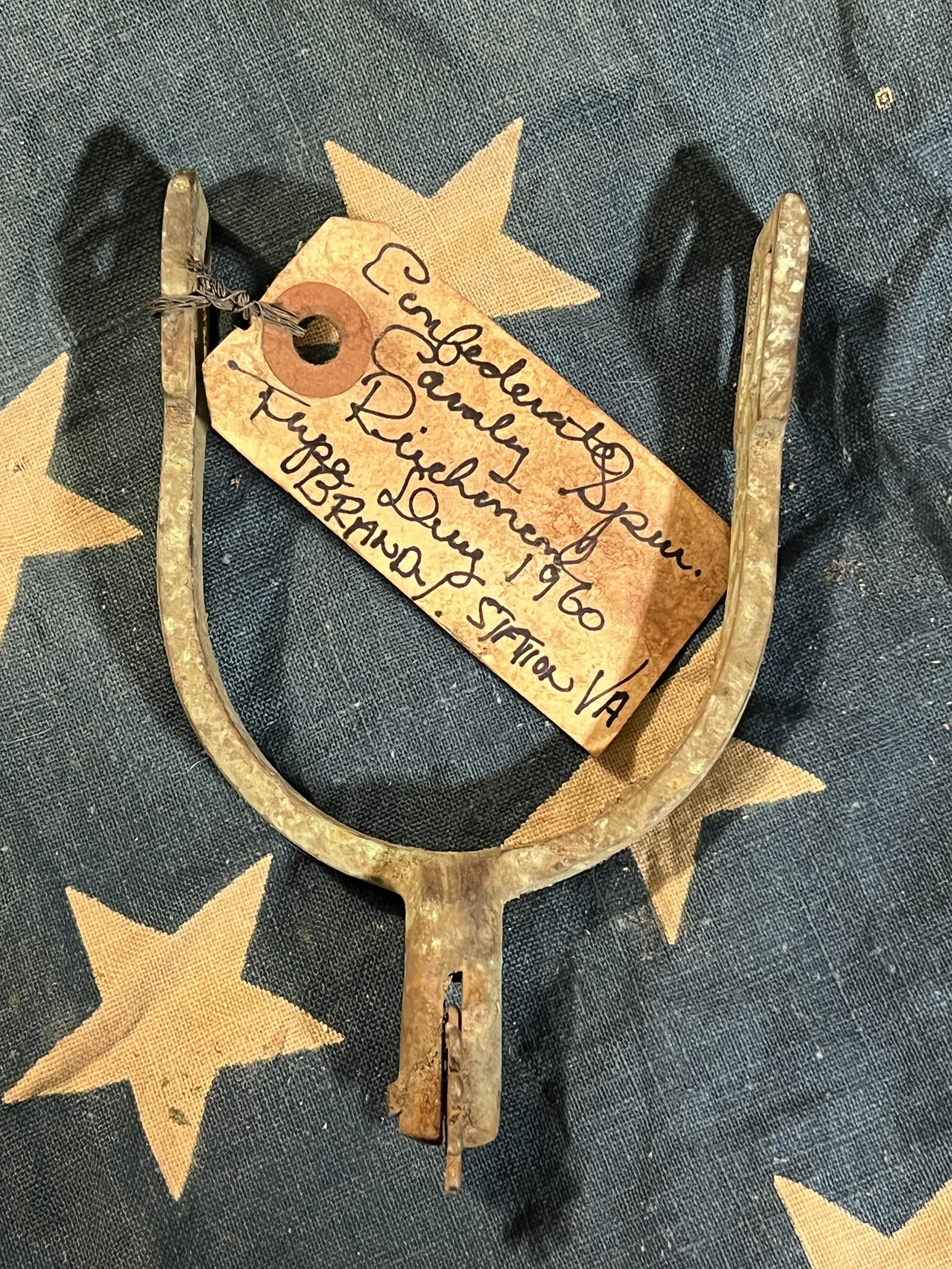 DUG CIVIL WAR SPUR FROM BILLIE WILLIAMS COLLECTION: DUG CIVIL WAR SPUR FROM BILLIE WILLIAMS COLLECTION. A RARE FIND. IN MINT OVERALL SHAPE AND CONDITION WITH A BEAUTIFUL OVERALL PATINA. A GREAT FIND AND AN EXCELLENT ADDITION TO YOUR COLLECTION.