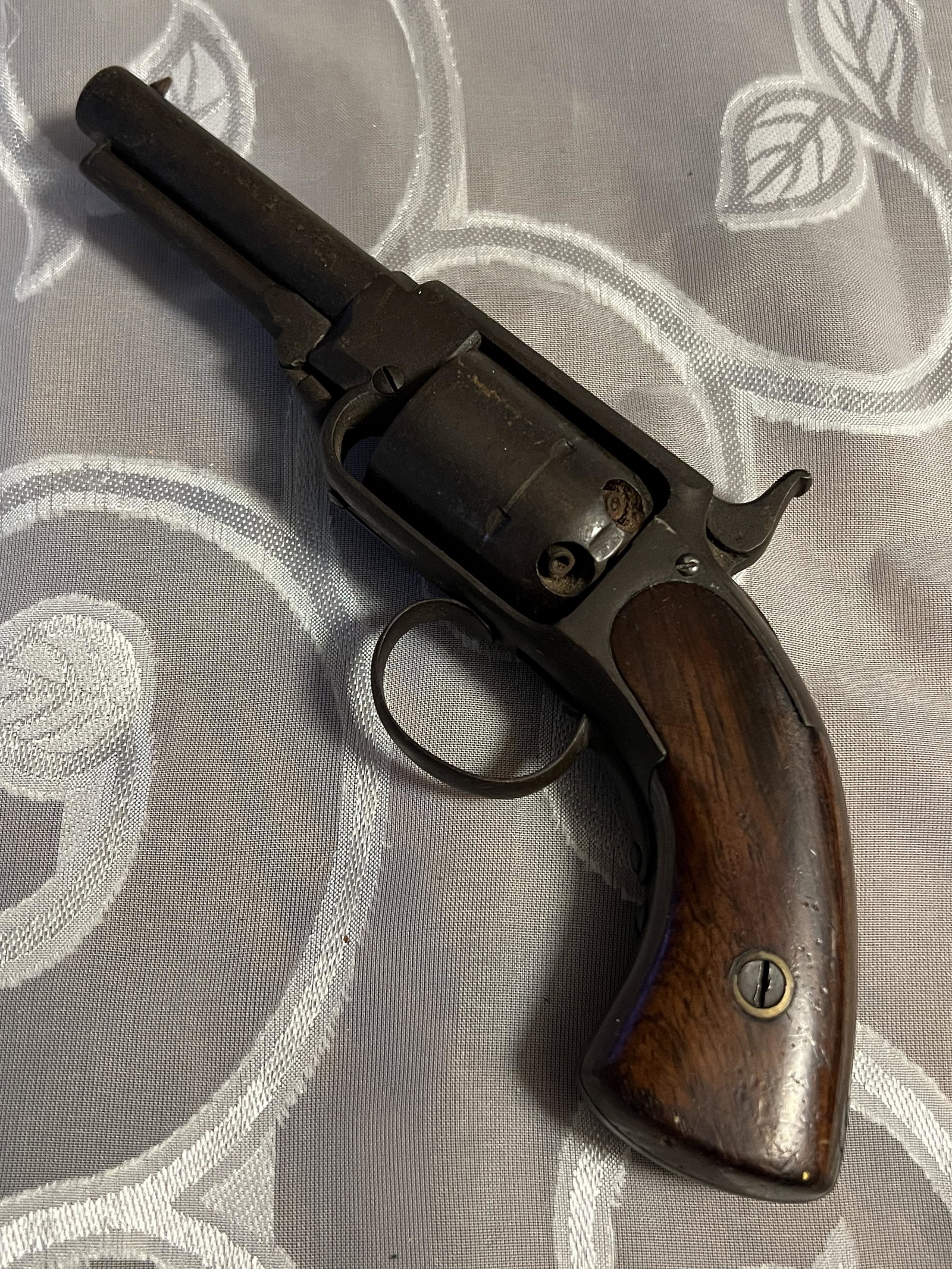 ANTIQUE CIVIL WAR ERA OFFICER BOOT PISTOL: ANTIQUE CIVIL WAR ERA OFFICER BOOT PISTOL. THIS BEAUTIFUL BOOT PISTOL APPEARS TO BE IN GOOD SHAPE AND OVERALL CONDITION BUT IT IS MISSING THE TRIGGER - NEEDS TO BE SERVICED BY A KNOWLEDGEABLE GUNSMITH
