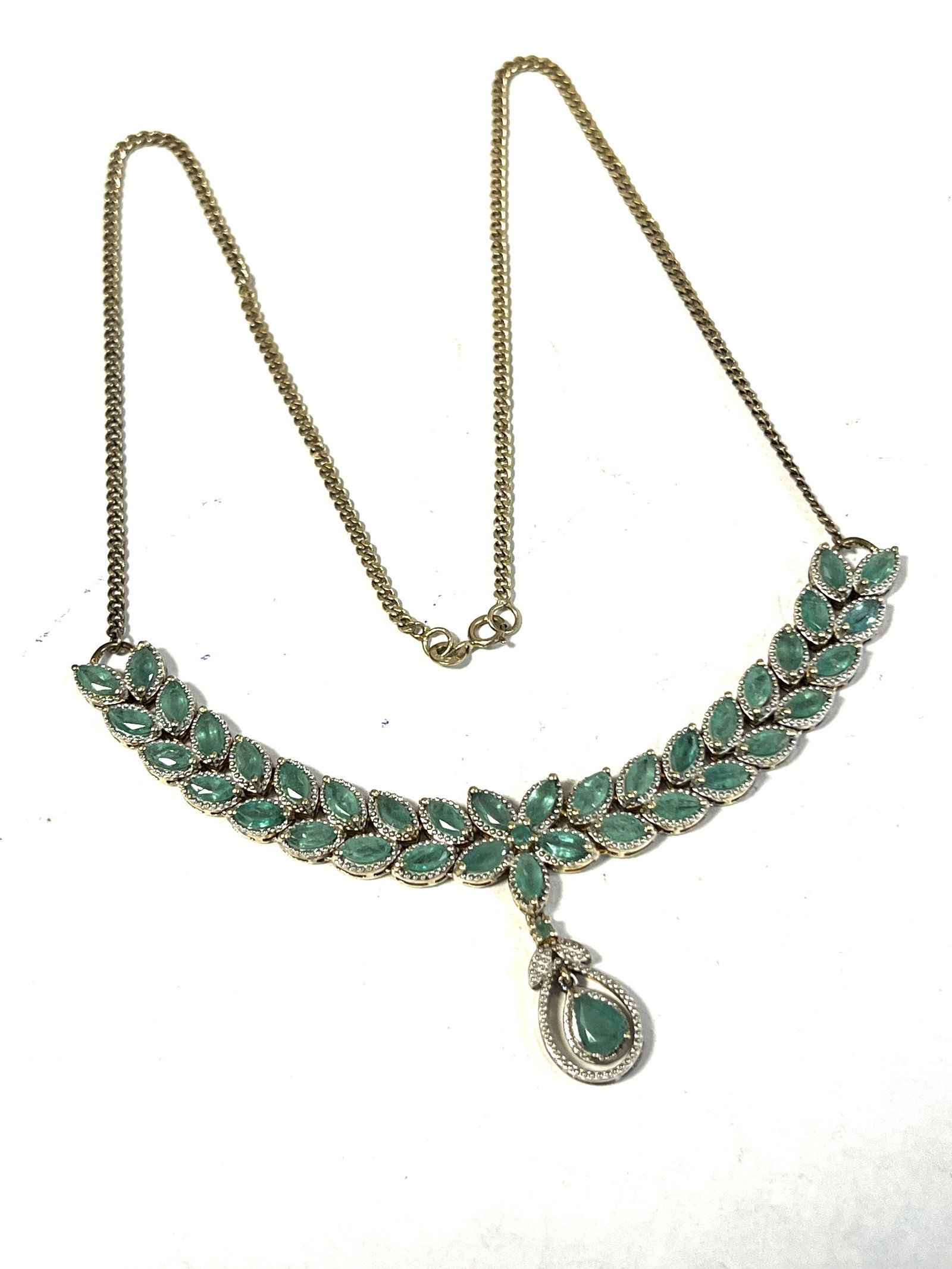 STERLING SILVER 10 TCW EMERALDS COCKTAIL NECKLACE (1 of 6)