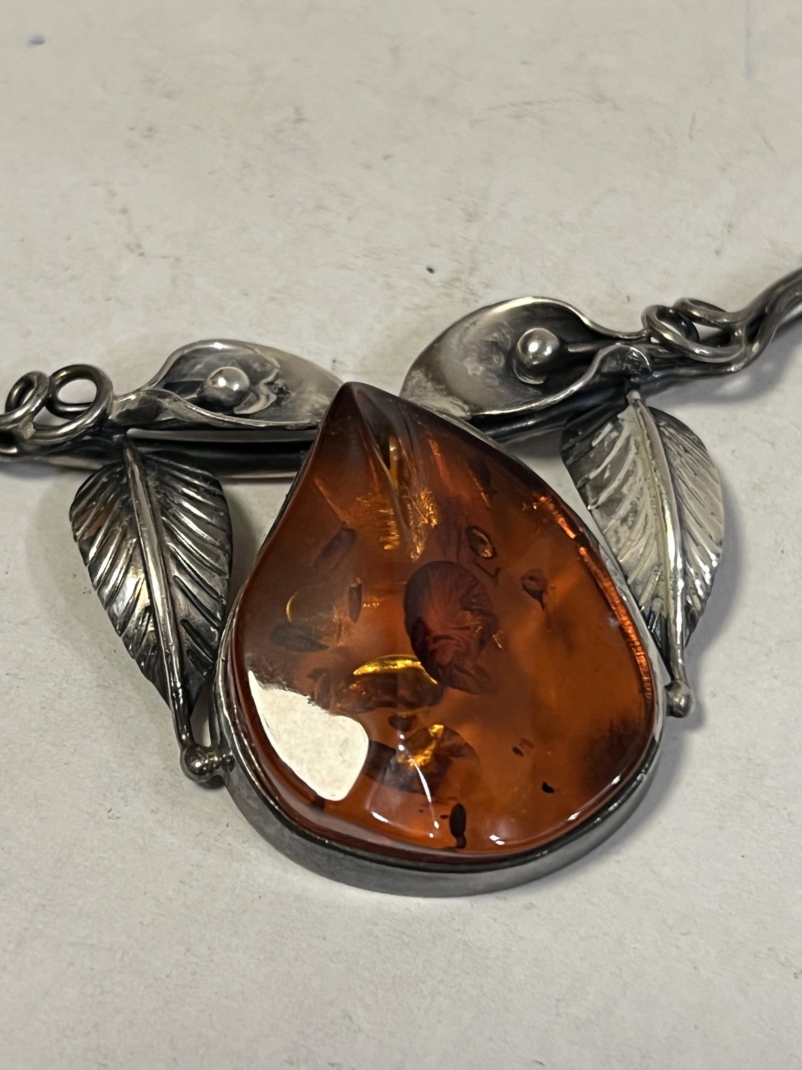 NATIVE AMERICAN AMBER STERLING COCKTAIL NECKLACE (1 of 5)