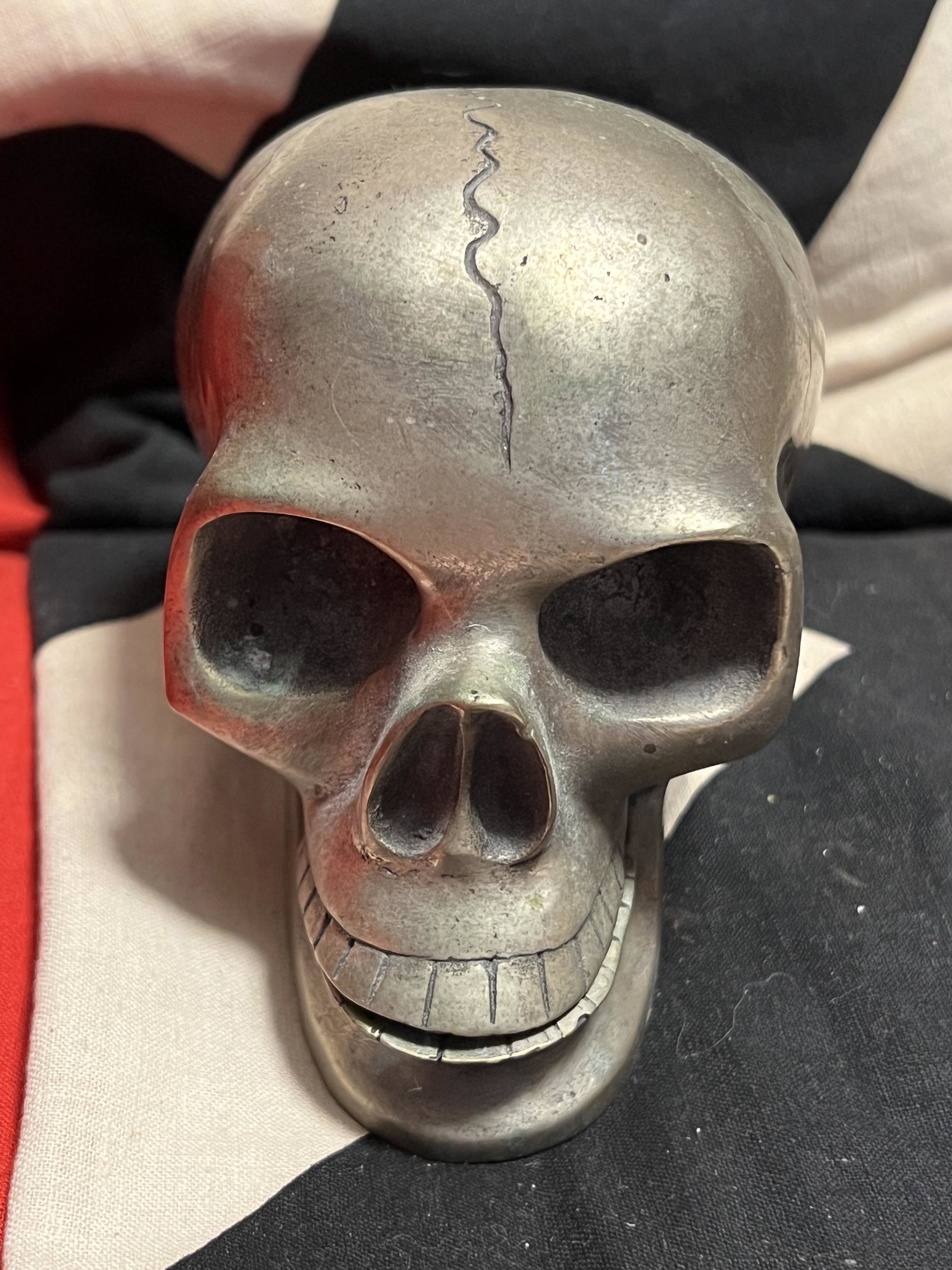 WW2 GERMAN TOTENKOPF SKULL OFFICER CIGAR HOLDER: WW2 GERMAN TOTENKOPF SKULL OFFICER CIGAR HOLDER. A VERY RARE FIND. IT IS IN MINT OVERALL SHAPE AND CONDITION WITH A BEAUTIFUL OVERALL PATINA. HAS A GREAT LOOK TO IT WITH AN EXCELLENT OVERALL EYE APPEA
