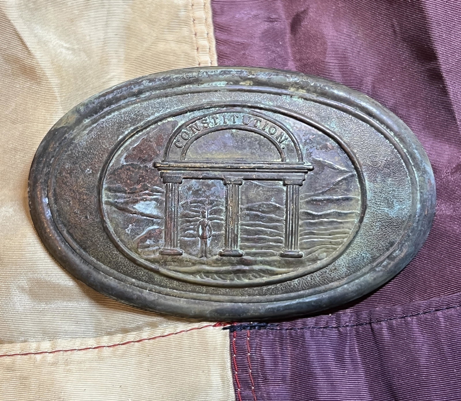 CONFEDERATE CIVIL WAR GEORGIA STATE BELT BUCKLE: CONFEDERATE CIVIL WAR GEORGIA STATE BELT BUCKLE. A RARE FIND. IT IS IN MINT OVERALL SHAPE AND CONDITION WITH A BEAUTIFUL OVERALL PATINA. HAS A GREAT LOOK TO IT WITH AN EXCELLENT OVERALL EYE APPEAL. PL