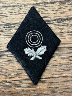 WW2 GERMAN WAFFEN SS SHARP SHOOTER DIAMOND INSIGNIA W/SS TAG: WW2 GERMAN WAFFEN SS SHARP SHOOTER DIAMOND INSIGNIA W/SS TAG. A RARE FIND. IT IS IN MINT OVERALL SHAPE AND CONDITION WITH A BEAUTIFUL OVERALL PATINA. HAS A GREAT LOOK TO IT WITH AN EXCELLENT OVERALL