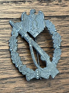 WW2 GERMAN NAZI INFANTRY ASSAULT BADGE: WW2 GERMAN NAZI INFANTRY ASSAULT BADGE. WAS BROUGHT BACK HOME BY A VET. IT IS IN MINT OVERALL SHAPE AND CONDITION WITH A BEAUTIFUL OVERALL PATINA. A GREAT FIND AND AN EXCELLENT ADDITION TO YOUR