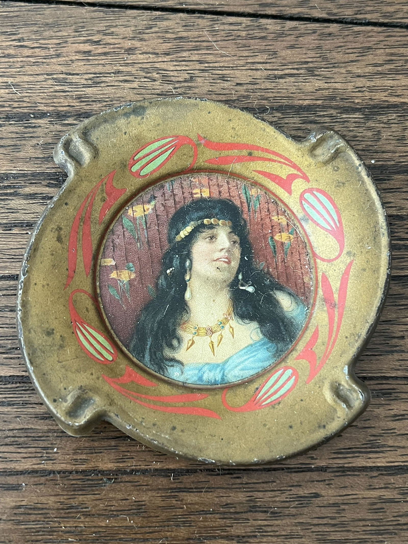 ANTIQUE NATIVE AMERICAN INDIAN ASH TRAY: ANTIQUE NATIVE AMERICAN INDIAN ASH TRAY