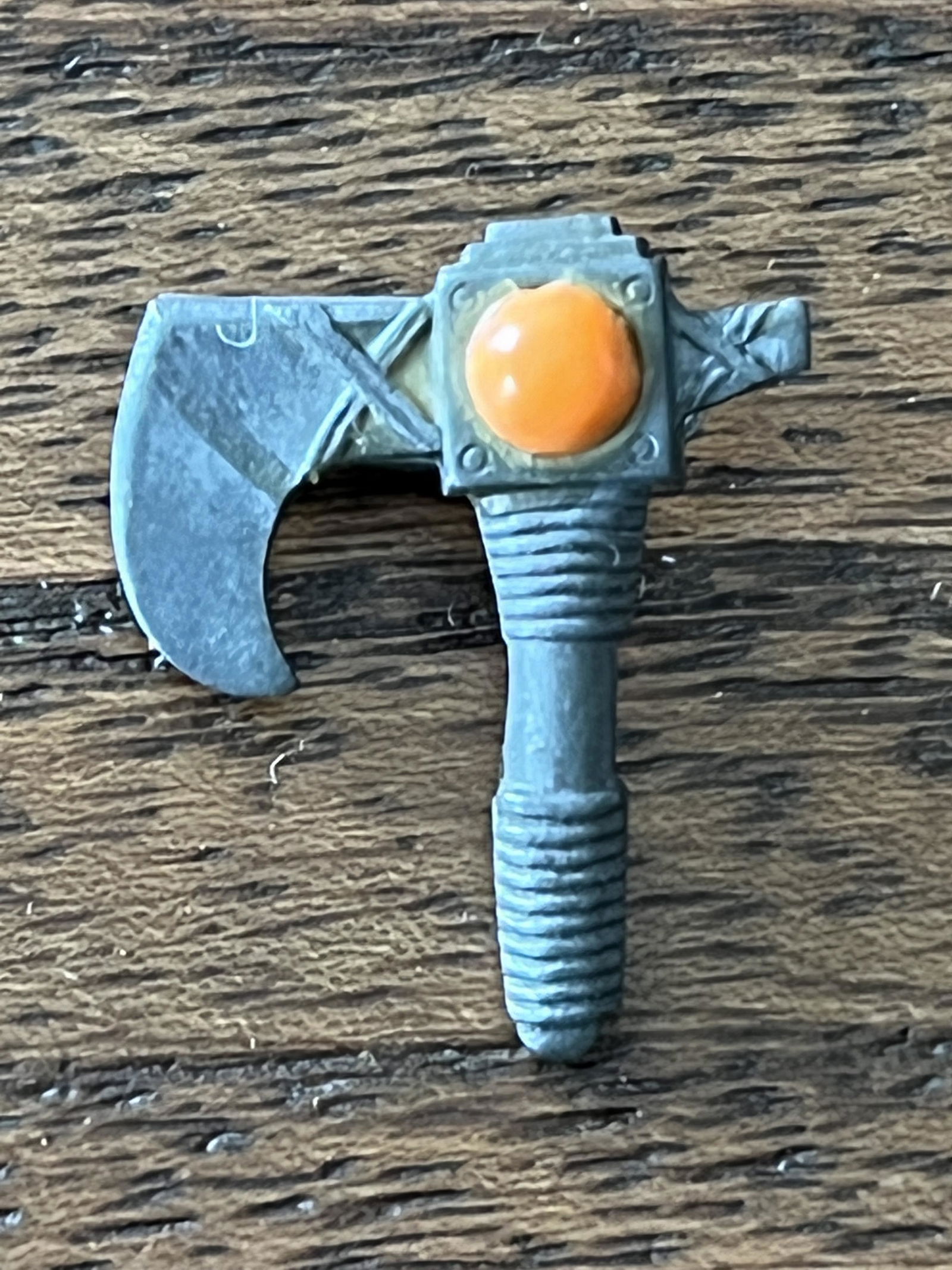 RARE WW2 GERMAN WIKING TINNIE W/MAKER MARKS: RARE WW2 GERMAN WIKING TINNIE W/MAKER MARKS. IN GOOD OVERALL SHAPE AND CONDITION. A GREAT FIND.