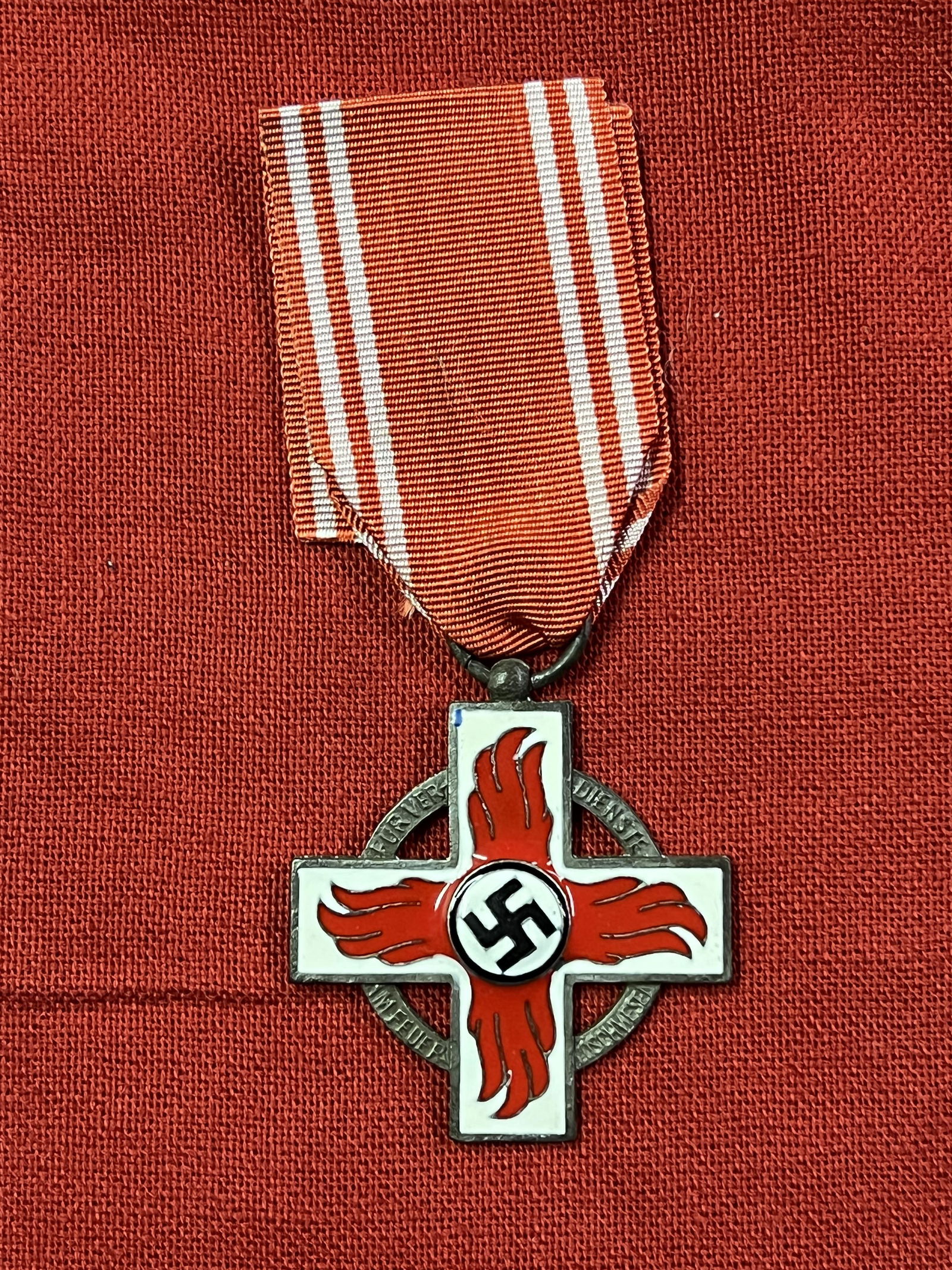 WW2 GERMAN 2ND CLASS FIRE BRIGADE MEDAL: WW2 GERMAN 2ND CLASS FIRE BRIGADE MEDAL. A RARE FIND. IT IS IN MINT OVERALL SHAPE AND CONDITION WITH A BEAUTIFUL OVERALL PATINA. PLEASE VIEW ALL DETAILED PICTURES. A GREAT FIND AND AN EXCELLENT ADDITI