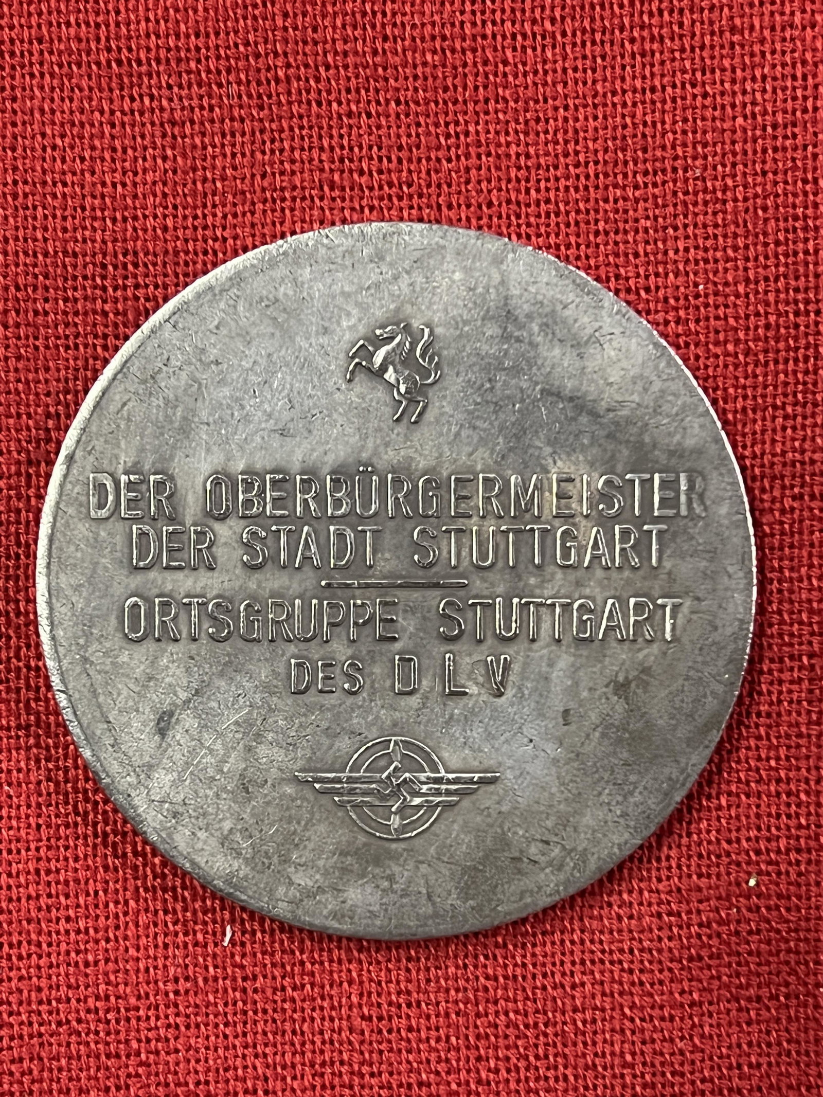 WW2 GERMAN GLIDER PILOTS SILVER MEDAL: WW2 GERMAN GLIDER PILOTS SILVER MEDAL. A RARE FIND. IT IS IN MINT OVERALL SHAPE AND CONDITION