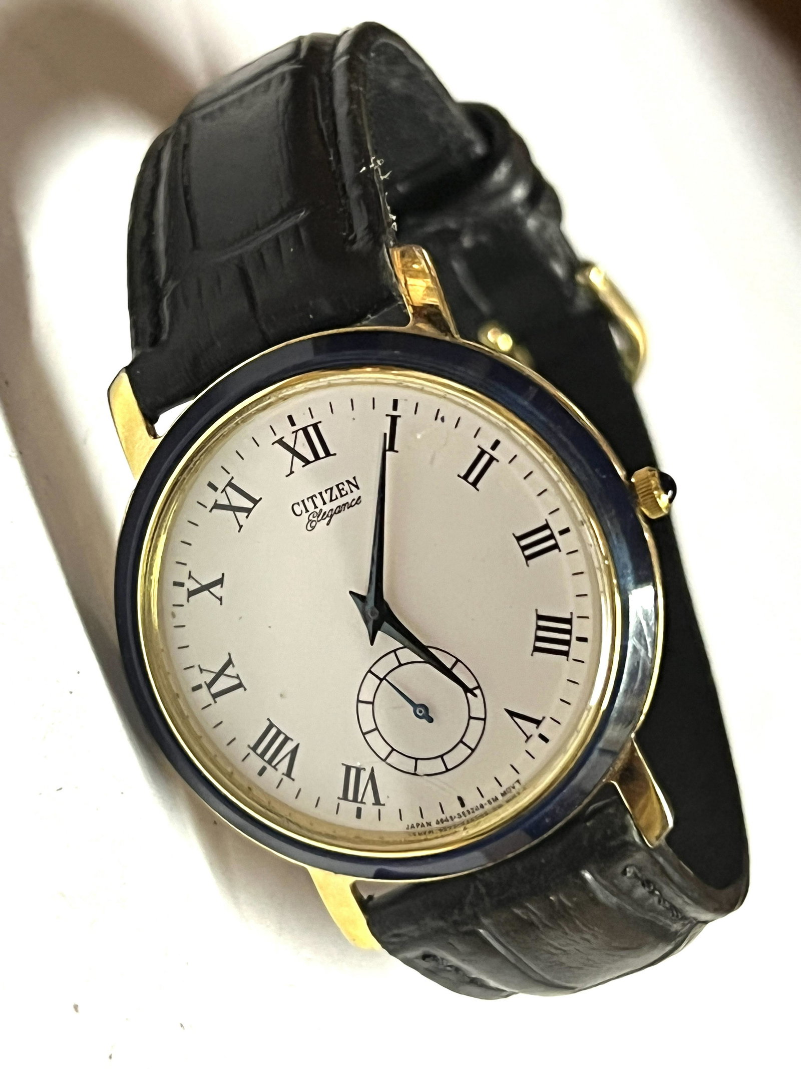MENS CITIZEN ELEGANCE WRISTWATCH (1 of 3)