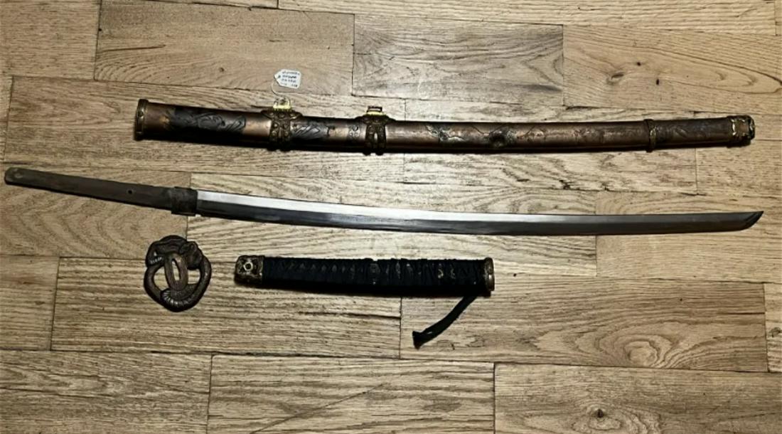 RARE WW2 JAPANESE OFFICER SIGNED KATANA SWORD W/SHEATH (1 of 20)