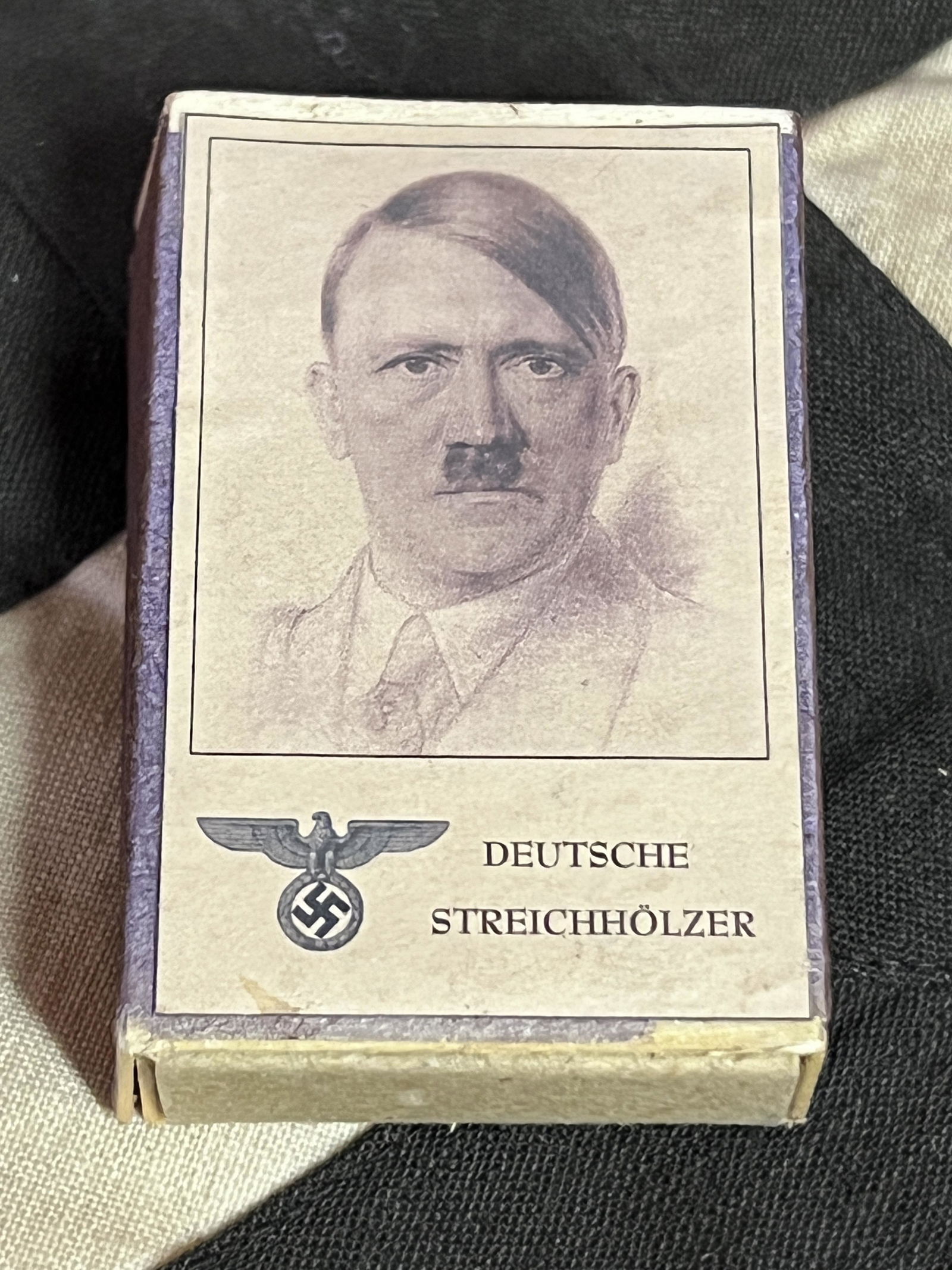 WW2 GERMAN ADOLF HITLER DEUTSCHE STREICHHOLZER MATCHBOX CASE: WW2 GERMAN ADOLF HITLER DEUTSCHE STREICHHOLZER MATCHBOX CASE. A RARE FIND. IT IS IN MINT OVERALL SHAPE AND CONDITION WITH A BEAUTIFUL OVERALL PATINA. HAS A GREAT LOOK TO IT WITH AN EXCELLENT OVERALL E