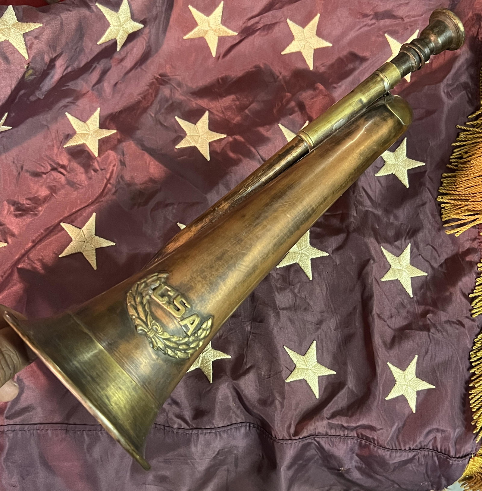 SCARCE CIVIL WAR CSA CONFEDERATE MUSICIANS TRUMPET MARKED CSA: SCARCE CIVIL WAR CSA CONFEDERATE MUSICIANS TRUMPET MARKED CSA. A RARE FIND. IT IS IN MINT OVERALL SHAPE AND CONDITION WITH A BEAUTIFUL OVERALL PATINA. HAS A GREAT LOOK TO IT WITH AN EXCELLENT OVERALL 