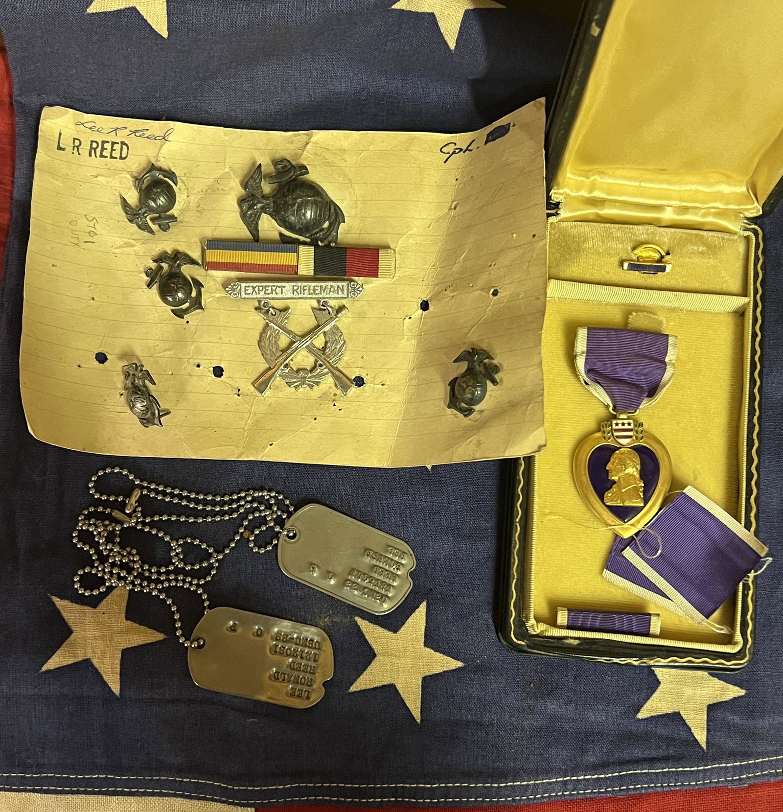 KOREAN WAR WOUNDED IN ACTION PURPRLE HEART W/BADGES SET: KOREAN WAR WOUNDED IN ACTION PURPRLE HEART W/BADGES SET. ID'D WITH THE WARRIORS ORIGINAL DOG TAGS, INSIGNIA'S, ETC. PLEASE VIEW ALL DETAILED PICTURES. A GREAT FIND AND AN EXCELLENT ADDITION TO YOUR CO