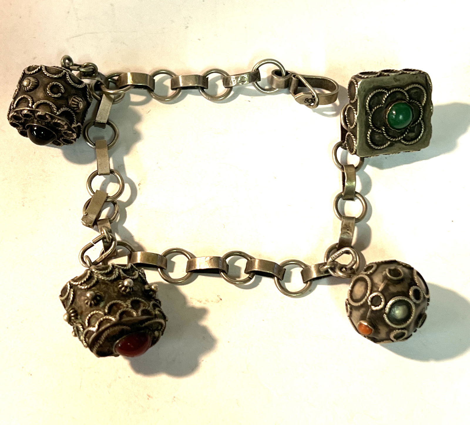 ANTIQUE 800 SILVER JAPANESE GEMSTONE CHARM BRACELET (1 of 4)