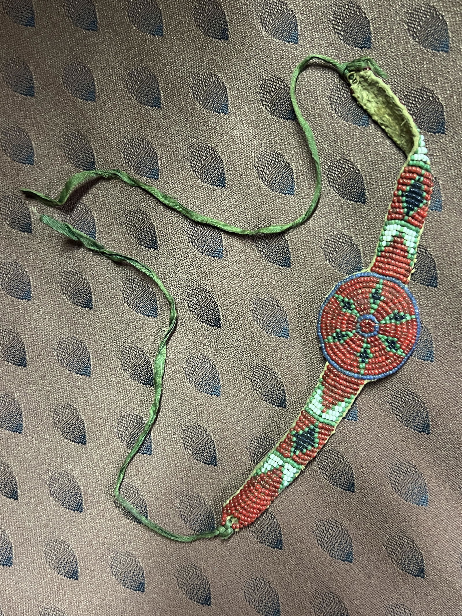 ANTIQUE 1800'S NATIVE AMERICAN BEADED BRACELET (1 of 5)