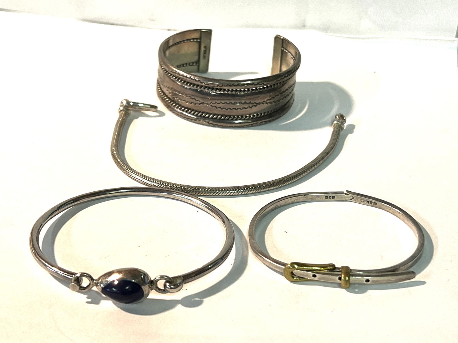COLLECTION LOT OF (4) STERLING SILVER BANGLE BRACELETS (1 of 4)