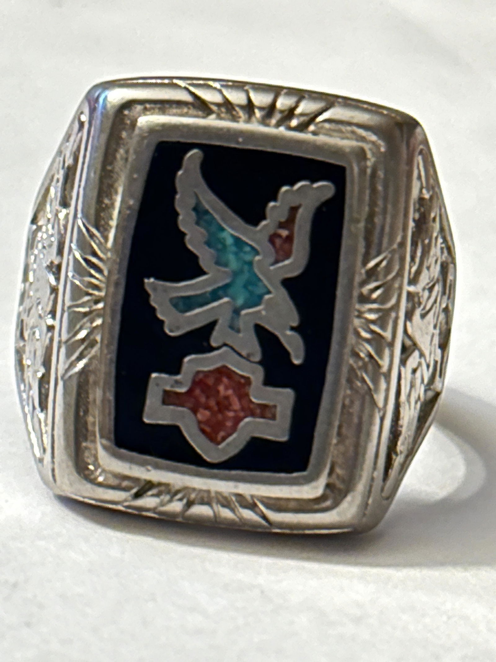 NATIVE AMERICAN COARL AND TURQUOISE EAGLE MOTIF SILVER RING SZ 10 (1 of 4)