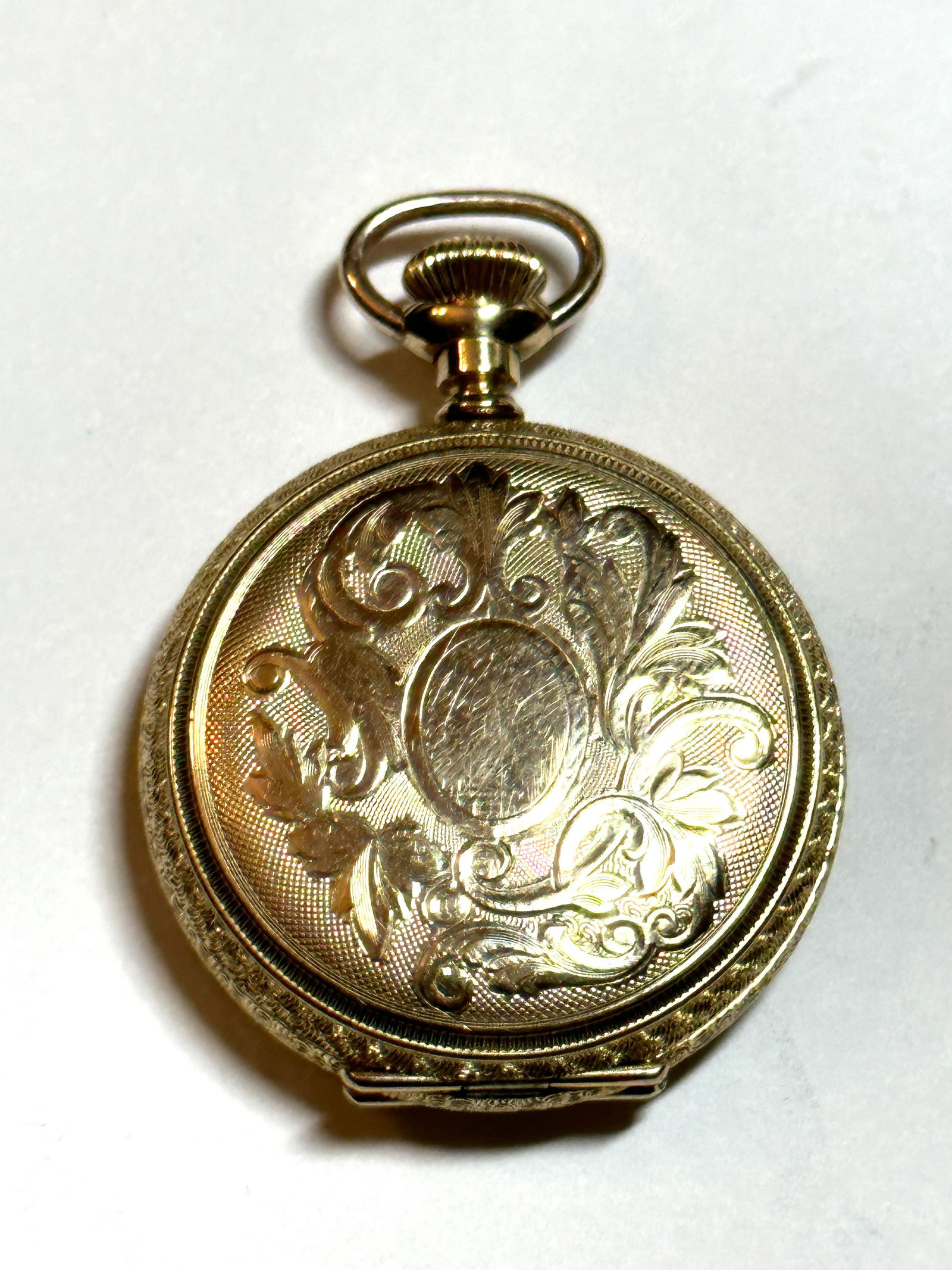 14K YELLOW GOLD DUEBER LADIES LARGE SIZED ENGRAVED POCKET WATCH (1 of 8)