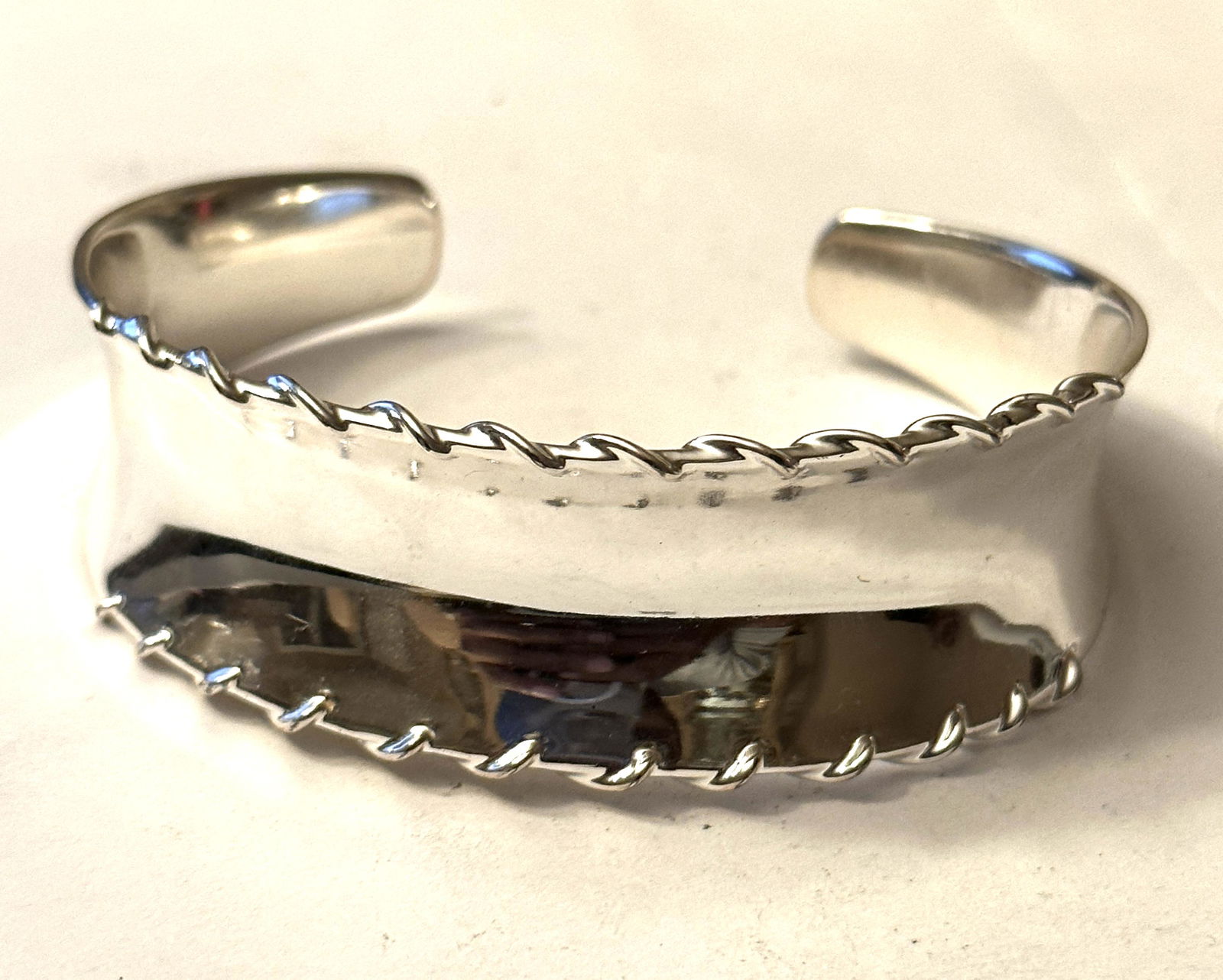 ESTATE STERLING SILVER CUFF BANGLE BRACELET (1 of 4)