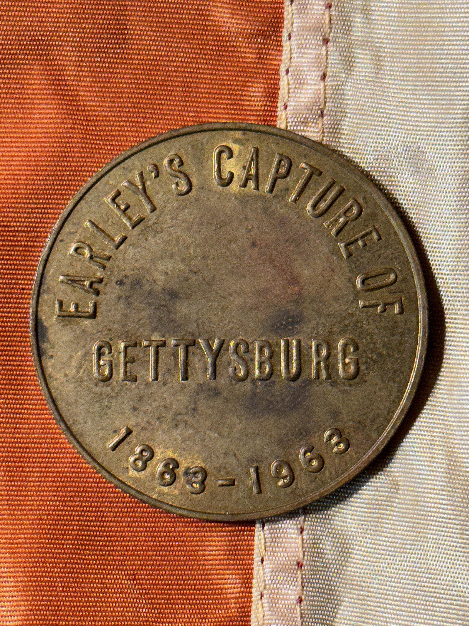1863-1963 CIVIL WAR EARLEY'S CAPTURE OF GETTYSBURG CENTENNIAL MEDAL: 1863-1963 CIVIL WAR EARLEY'S CAPTURE OF GETTYSBURG CENTENNIAL MEDAL. A RARE FIND. IT IS IN MINT OVERALL SHAPE AND CONDITION WITH A BEAUTIFUL OVERALL PATINA. A GREAT FIND AND AN EXCELLENT ADDITION TO Y