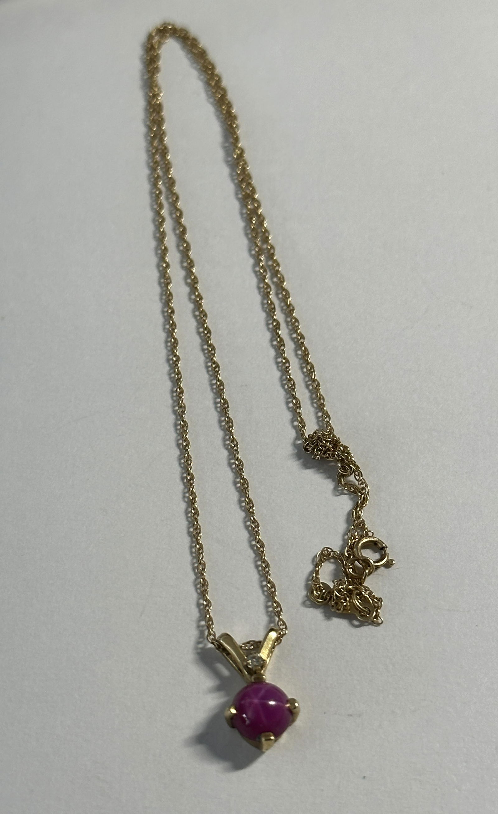 14K GOLD STAR RUBY AND DIAMOND COCKTAIL PENDANT NECKLACE (1 of 2)