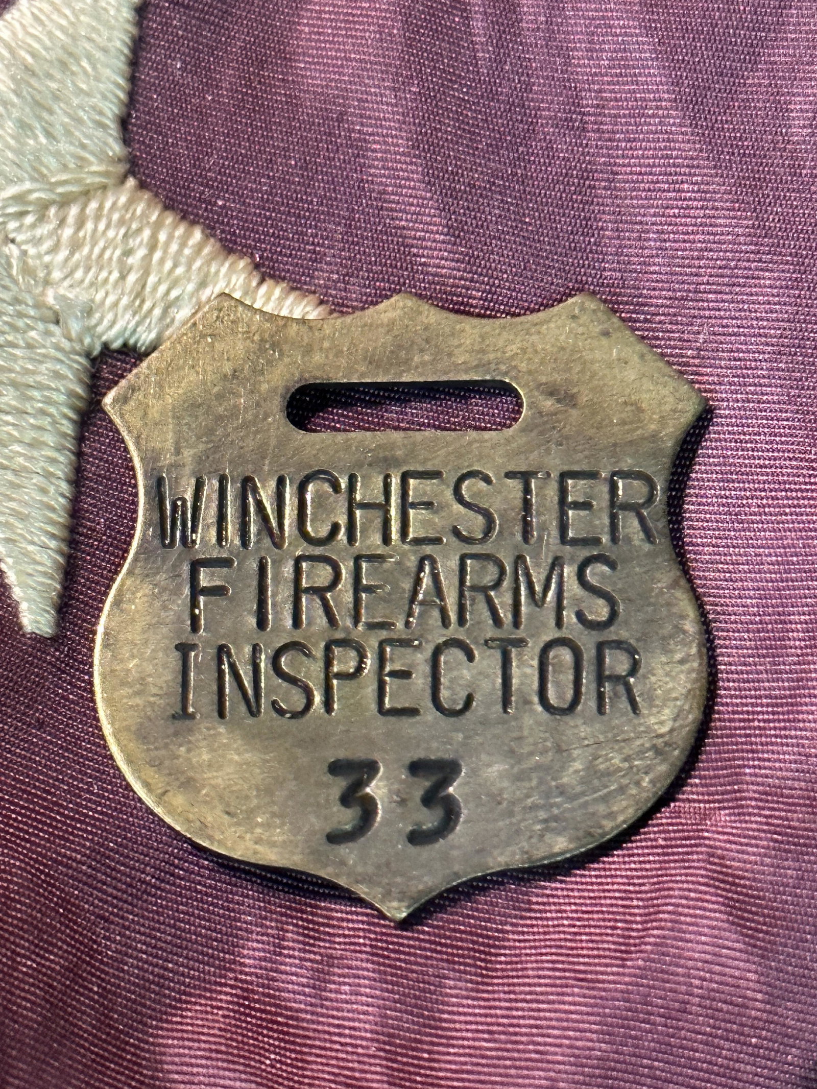ANTIQUE CIVIL WAR WINCHESTER FIREAMRS INSPECTOR #33 SHIELD BADGE: ANTIQUE CIVIL WAR WINCHESTER FIREAMRS INSPECTOR #33 SHIELD BADGE. IT IS IN MINT OVERALL SHAPE AND CONDITION WITH A BEAUTIFUL OVERALL PATINA. PLEASE VIEW ALL DETAILED PICTURES. A GREAT FIND AND AN EXCE