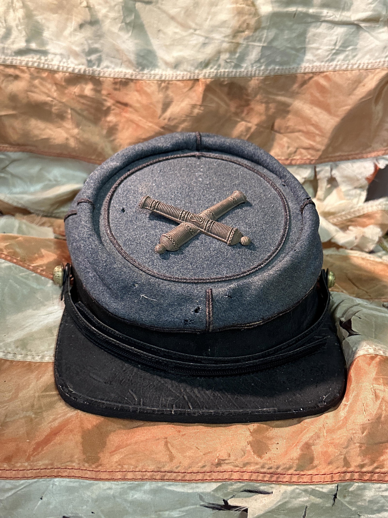 EXCEPTIONAL CIVIL WAR VIRGINIA ARTILLERY CONFEDERATE KEPI HAT CAP: EXCEPTIONAL CIVIL WAR VIRGINIA ARTILLERY CONFEDERATE KEPI HAT CAP