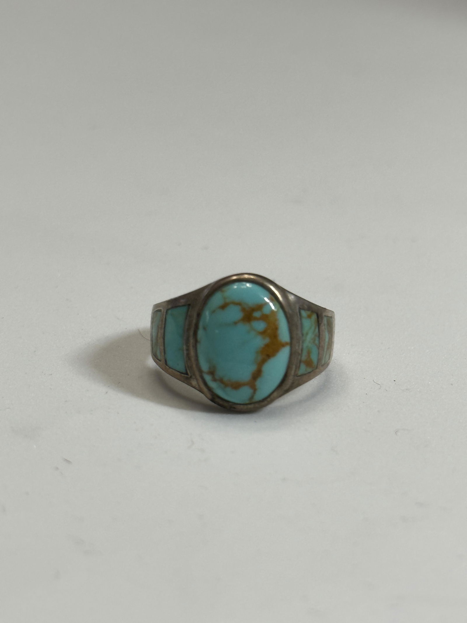 NATIVE AMERICAN STERLING SILVER TURQUOISE RING SZ 7 (1 of 3)