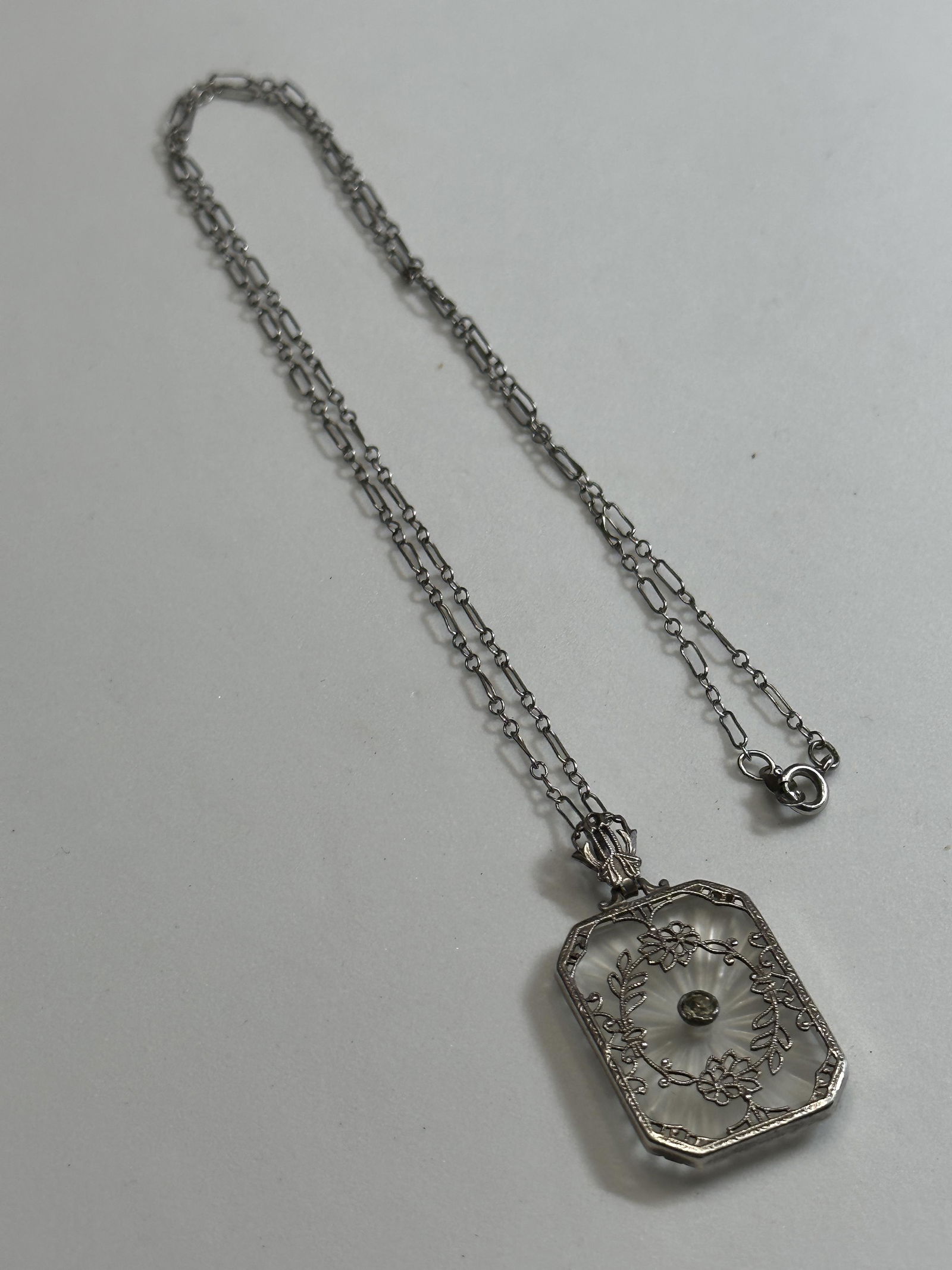 ART DECO STERLING SILVER FILIGREE NECKLACE (1 of 5)