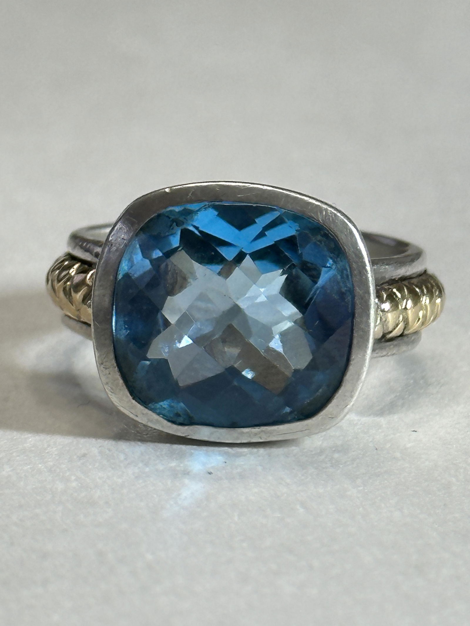 18K WHITE GOLD 7 CT LONDON BLUE TOPAZ COCKTAIL RING SZ 8, 9.9 GRAMS (1 of 4)
