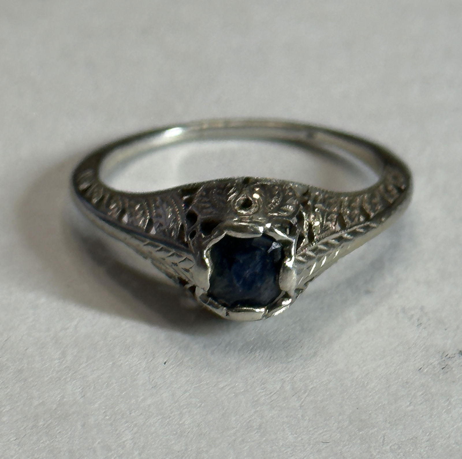ART DECO 14K GOLD SAPPHIRE FILIGREE RING SZ 7 (1 of 4)