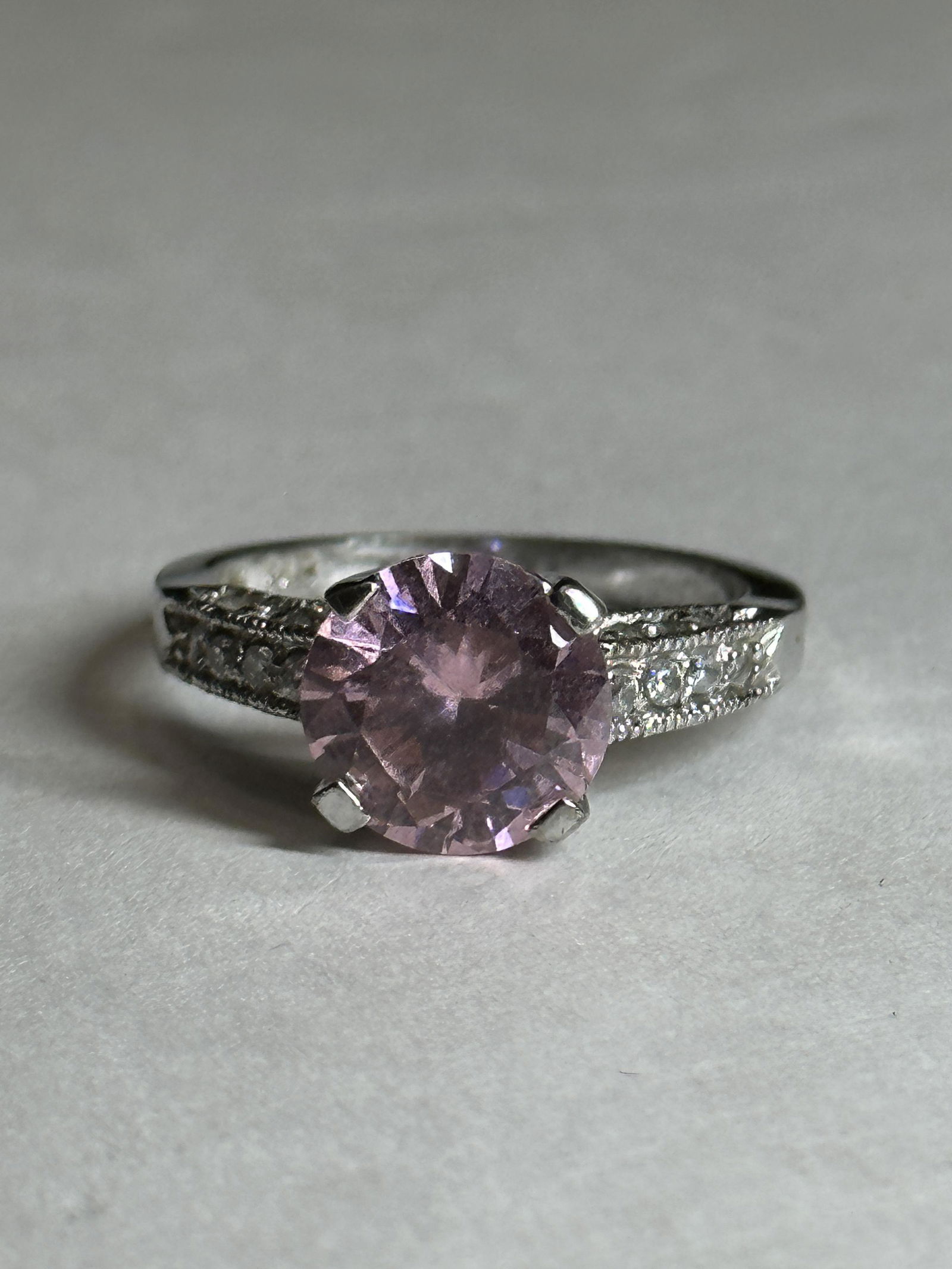 ESTATE STERLING SILVER PINK/WHITE STONES COCKTAIL RING SZ 7.5 (1 of 3)