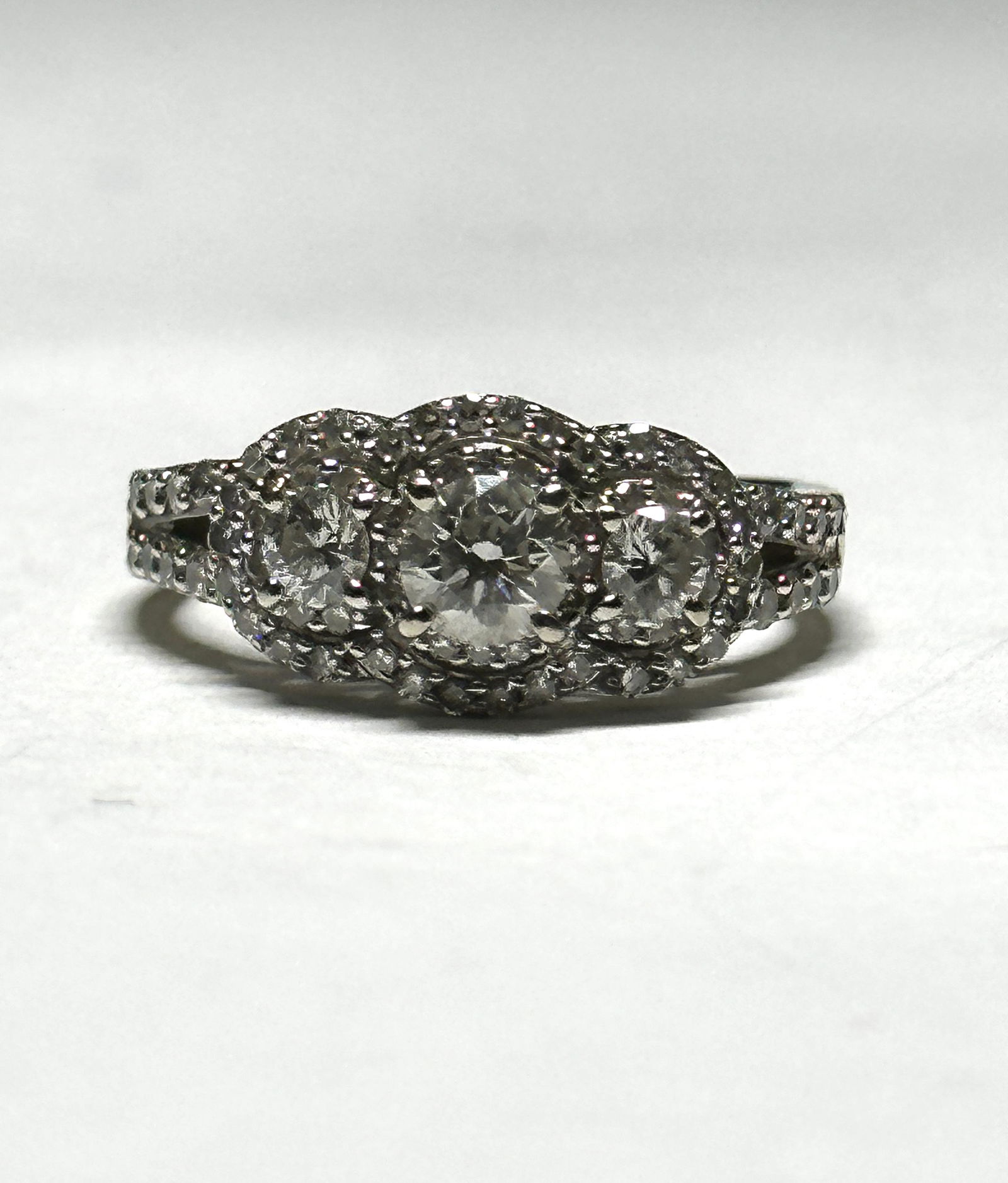 14K WHITE GOLD 1.25 TCW SI1,G DIAMONDS RING SZ 7, 4.12 GRAMS (1 of 3)