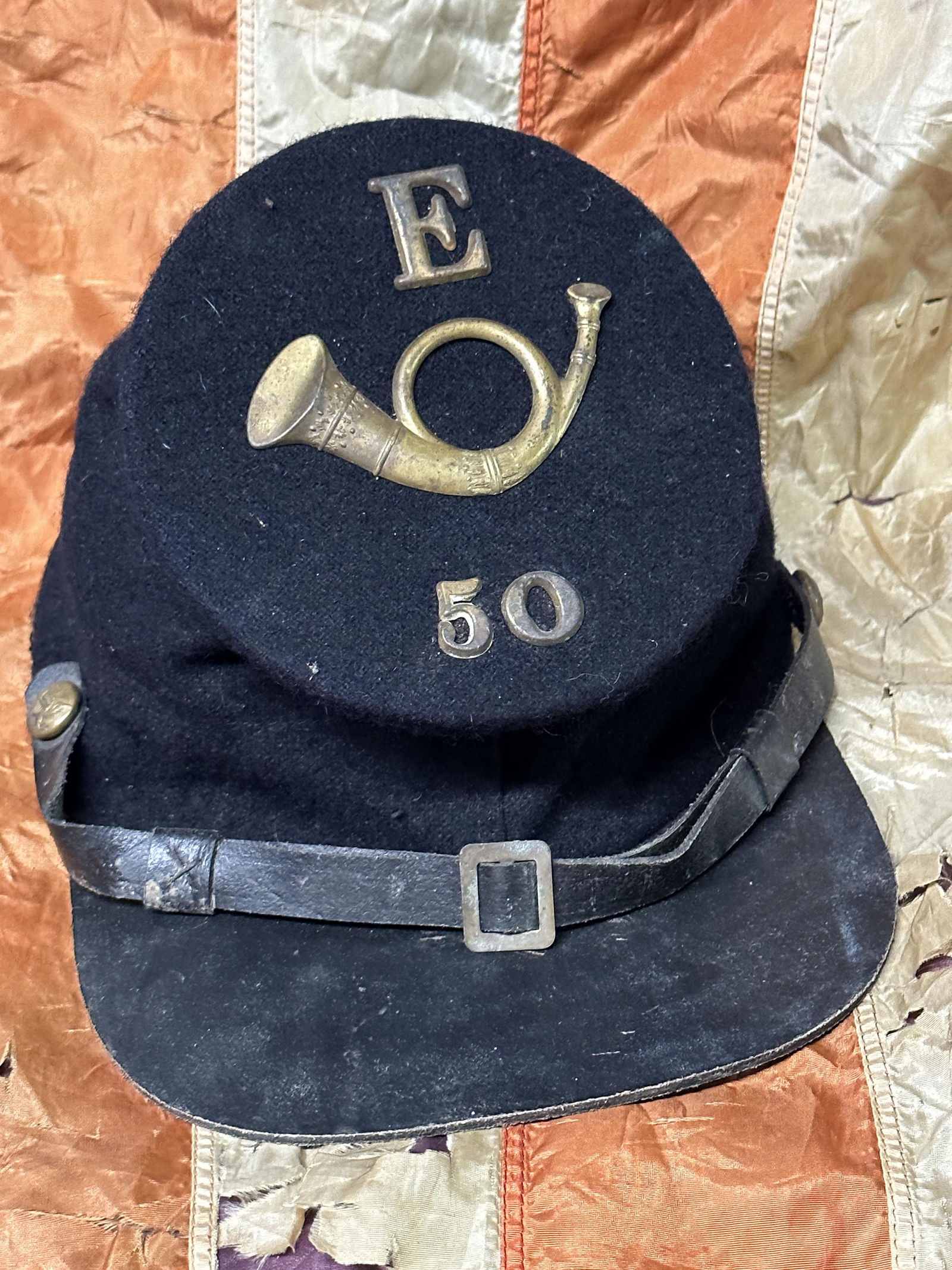 RARE CIVIL WAR UNION INFANTRY FORAGE BUMMERS CAP HAT KEPI: RARE CIVIL WAR UNION INFANTRY FORAGE BUMMERS CAP HAT KEPI. A VERY RARE FIND. IT IS IN MINT OVERALL SHAPE AND CONDITION WITH A BEAUTIFUL OVERALL PATINA. HAS A GREAT LOOK TO IT WITH AN EXCELLENT OVERALL