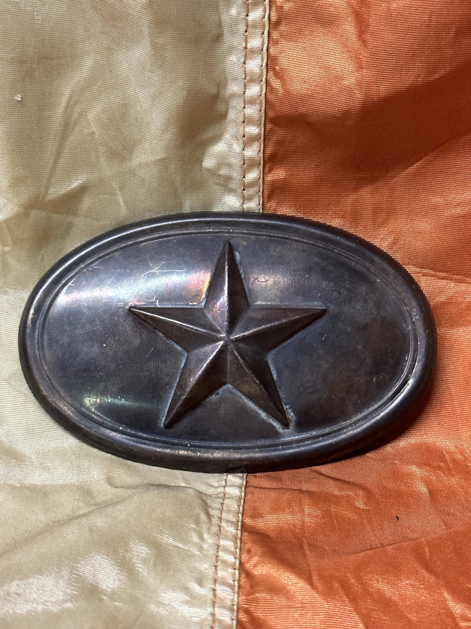 RARE CIVIL WAR CONFEDERATE TEXAS STAR BELT BUCKLE: RARE CIVIL WAR CONFEDERATE TEXAS STAR BELT BUCKLE. A RARE FIND. IT IS IN MINT OVERALL SHAPE AND CONDITION WITH A BEAUTIFUL OVERALL PAITNA. SHOWS GOOD WEAR AND USE. HAS A GREAT LOOK TO IT WITH AN EXCEL