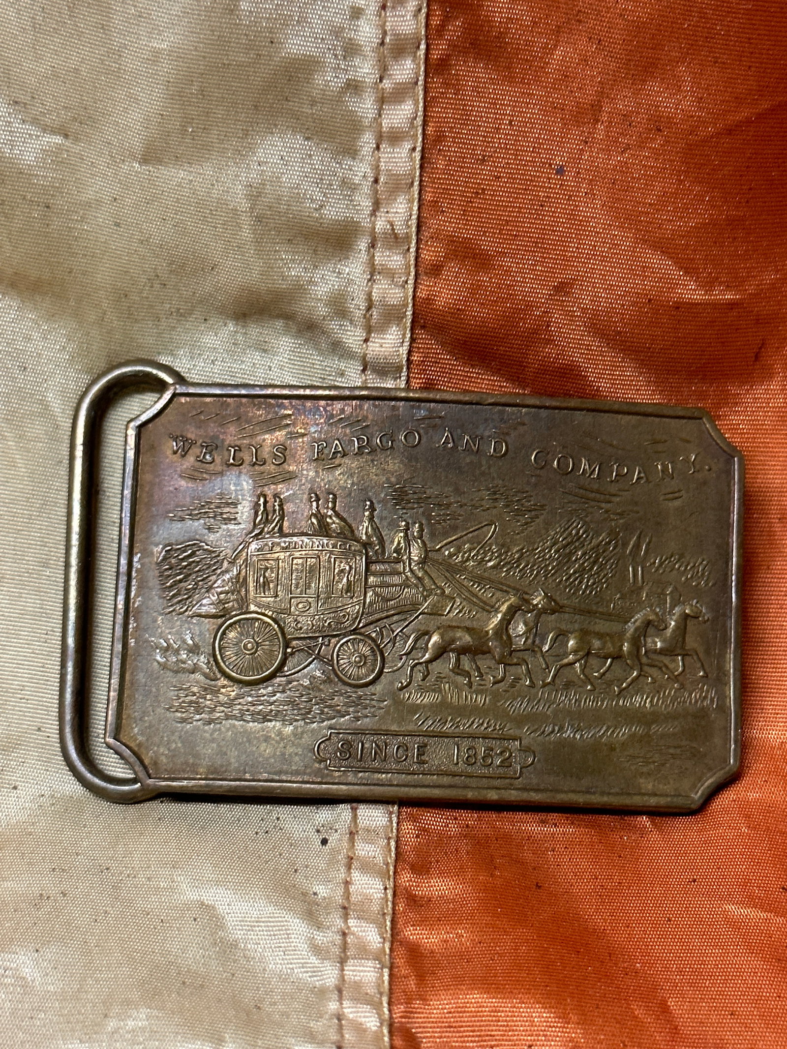 RARE CIVIL WAR WELLS FARGO AND CO. BELT BUCKLE: RARE CIVIL WAR WELLS FARGO AND CO. BELT BUCKLE. A RARE FIND THAT IS IN MINT OVERALL SHAPE AND CONDITION WITH A BEAUTIFUL OVERALL PATINA. HAS A GREAT LOOK TO IT WITH AN EXCELLENT OVERALL EYE APPEAL. PL