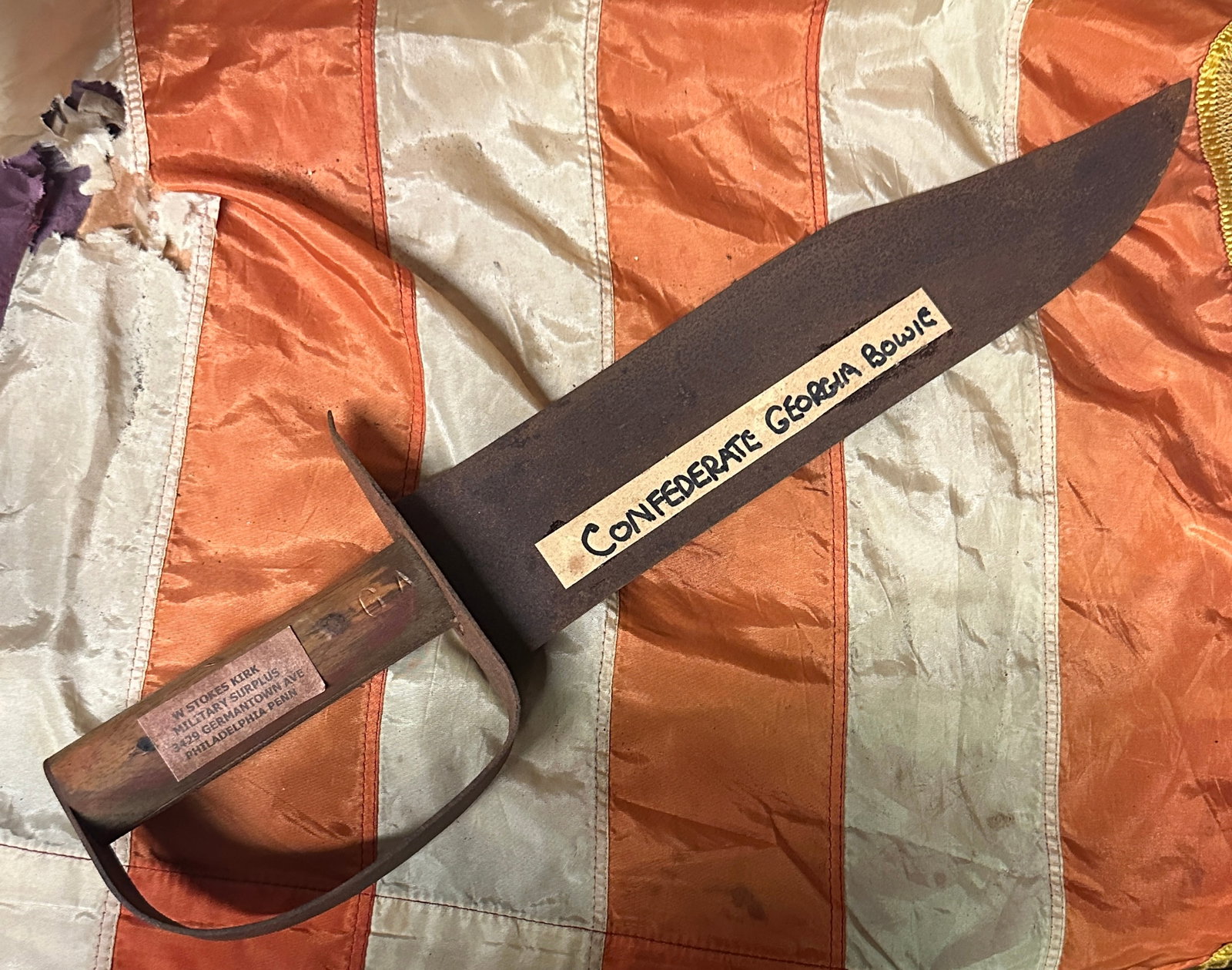 CIVIL WAR CONFEDERATE GEORGIA D-GUARD CLIP-POINT BOWIE KNIFE BY W. STOKES KIRK: CIVIL WAR CONFEDERATE GEORGIA D-GUARD CLIP-POINT BOWIE KNIFE BY W. STOKES KIRK. A RARE FIND. IT IS IN MINT OVERALL SHAPE AND CONDITION WITH A BEAUTIFUL OVERALL PATINA. HAS A GREAT LOOK TO IT WITH AN E