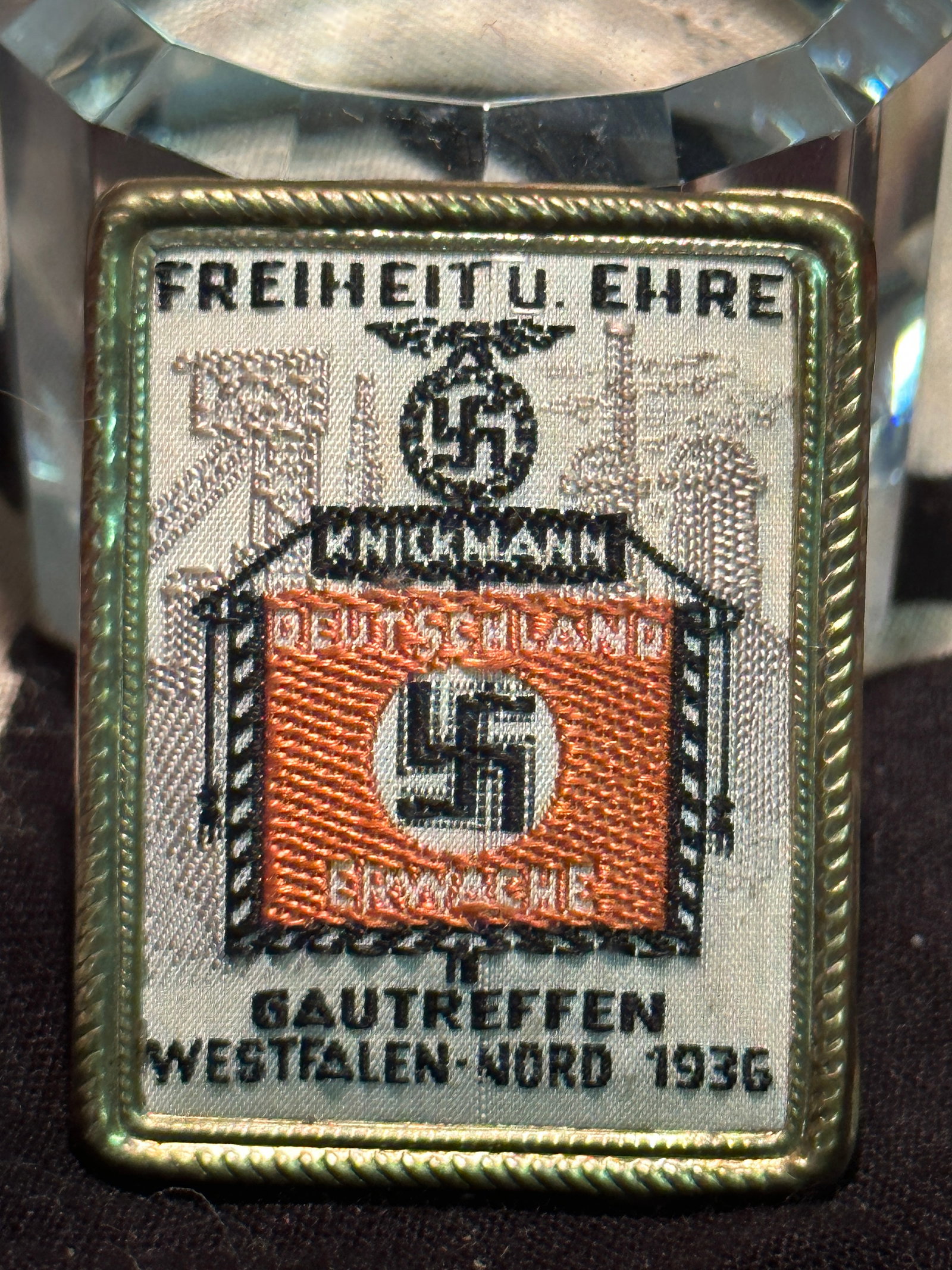 WW2 GERMAN DEUTSCHLAND ERWACHE TINNIE - MAKER MARKED: Gautreffen Westfallen-Nord 1936 Deutschland Erwache Tinnie. Cloth front. Gau Day Badge 1936 - The badge reads "Freiheit u. Ehre Gautreffen Westfalen Nord 1936" ( Freedom and Honor Gau Meeting Westphal