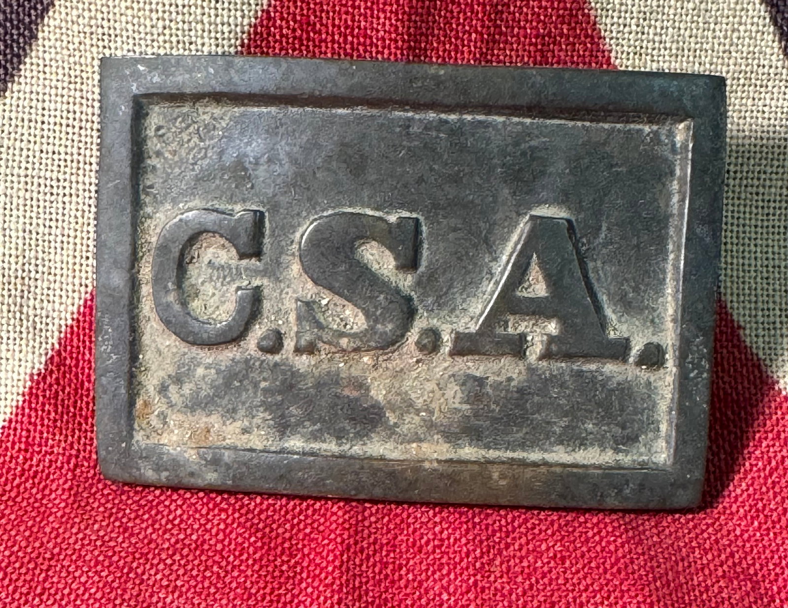 RARE CIVIL WAR CONFEDERATE CSA REBEL BELT BUCKLE DUG 1955 STRASBURG, VA: RARE CIVIL WAR CONFEDERATE CSA REBEL BELT BUCKLE DUG 1955 STRASBURG, VA. A RARE FIND. IT IS IN MINT OVERALL SHAPE AND CONDITION WITH A BEAUTIFUL OVERALL PATINA. A GREAT FIND AND AN EXCELLENT ADDITION 