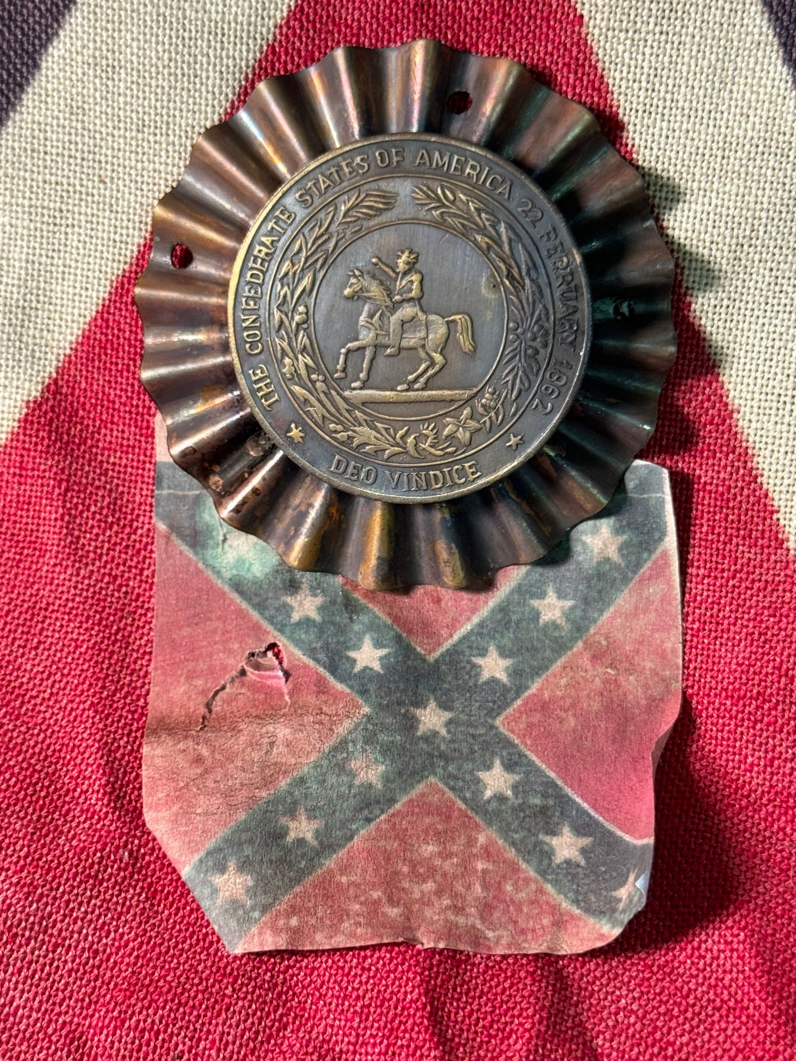 RARE CIVIL WAR CONFEDERATE CSA SHAKO HARDEE HAT SIDE PLATE BADGE: RARE CIVIL WAR CONFEDERATE CSA SHAKO HARDEE HAT SIDE PLATE BADGE. A VERY RARE FIND. IT IS IN MINT OVERALL SHAPE AND CONDITION WITH A BEAUTIFUL OVERALL PATINA. SHOWS GOOD WEAR AND USE. A GREAT FIND AND