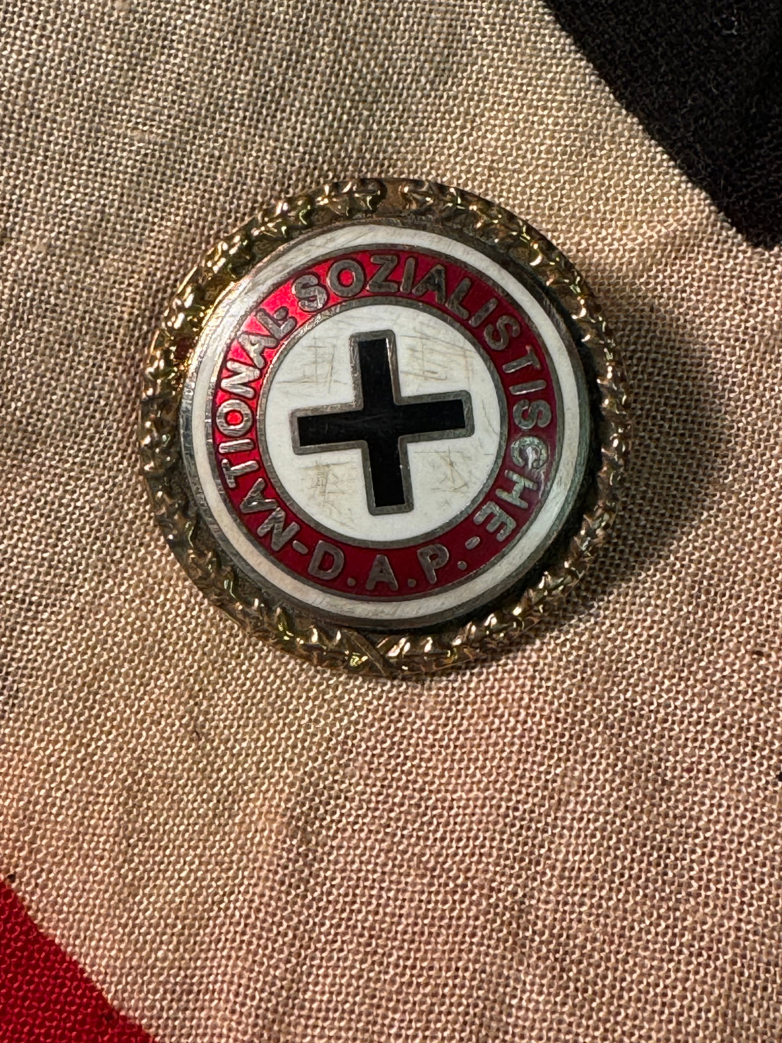 WW2 GERMAN HIGH RANK PATRIOTIC CROSS LAPEL PIN BADGE BY GES. GESCH. 50569: WW2 GERMAN HIGH RANK PATRIOTIC CROSS LAPEL PIN BADGE BY GES. GESCH. 50569. SHOWS GOOD WEAR AND USE WITH A BEAUTIFUL OVERALL PATINA. A RARE FIND.