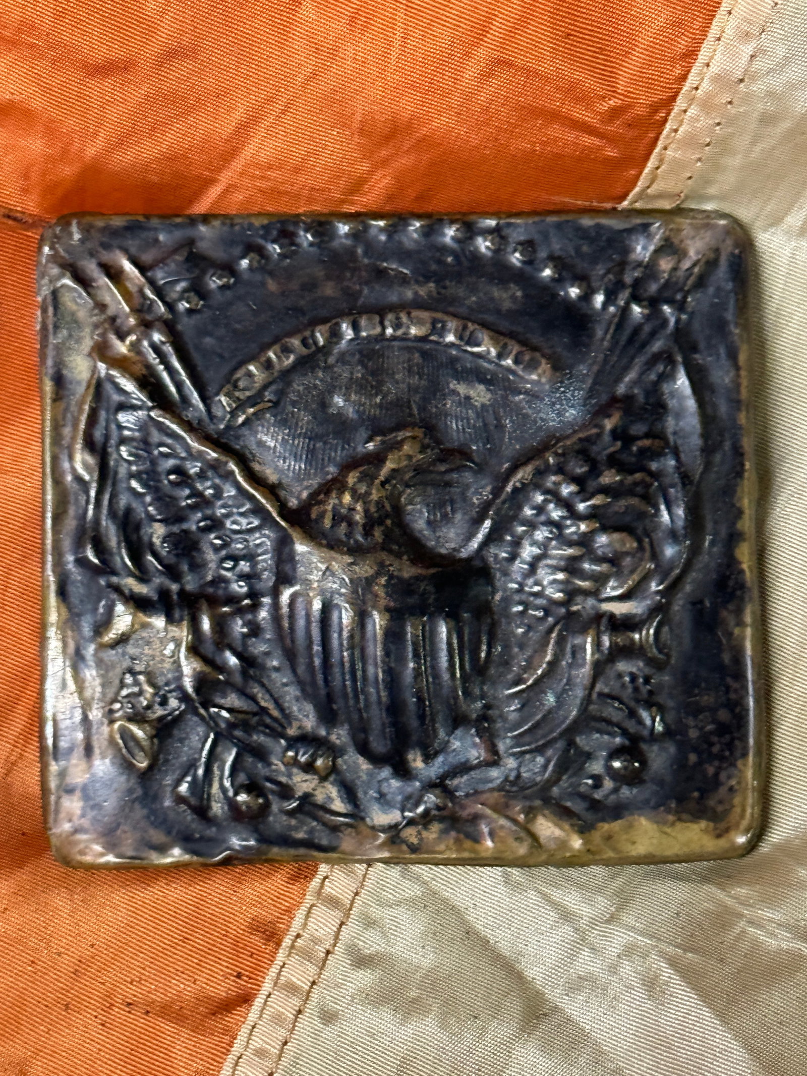 ULTRA RARE CVIL WAR CONFEDERATE CSA EAGLE BELT BUCKLE: ULTRA RARE CVIL WAR CONFEDERATE CSA EAGLE BELT BUCKLE. A RARE FIND. SHOWS GOOD WEAR AND USE WITH A BEAUTIFUL OVERALL PATINA. HAS A GREAT LOOK TO IT WITH AN EXCELLENT OVERALL EYE APPEAL. SHOWS EXCESSIV