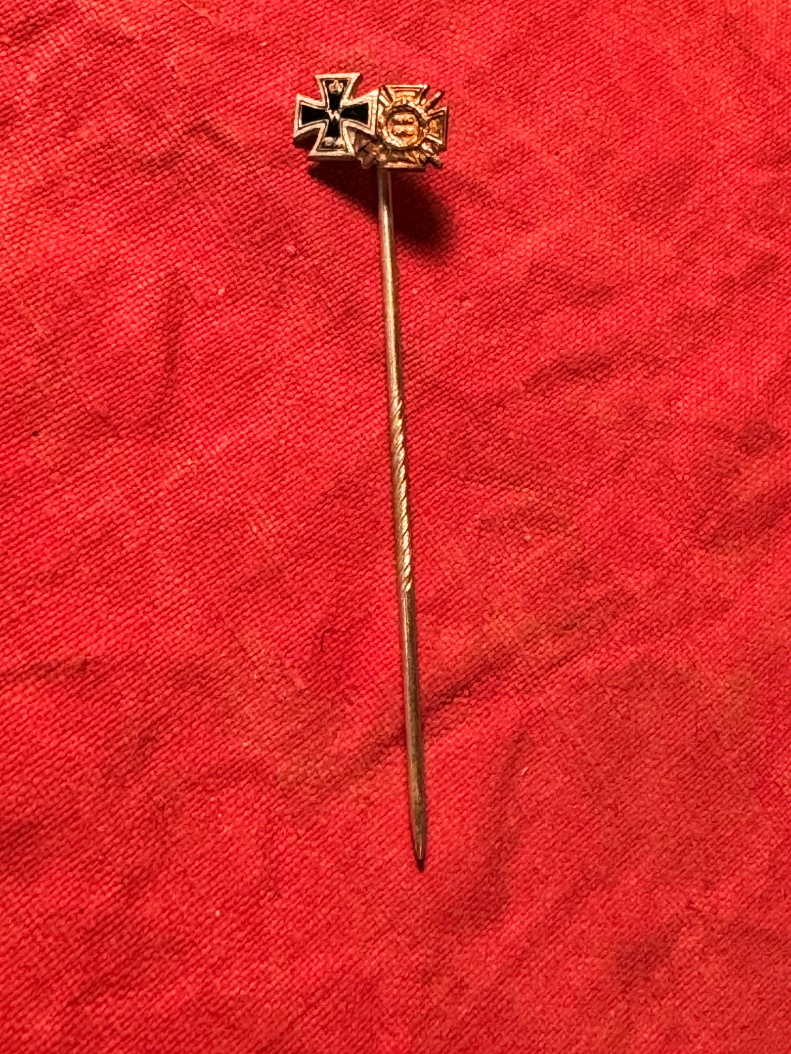 WW1 GERMAN PRUSSIAN IRON CROSS AND MERIT CROSS STICKPIIN: WW1 GERMAN PRUSSIAN IRON CROSS AND MERIT CROSS STICKPIIN. A RARE FIND. SHOWS GOOD WEAR AND USE WITH A BEAUTIFUL OVERALL PATINA. SHOWS GOOD WEAR AND USE. PLEASE VIEW ALL DETAILED PICTURES.