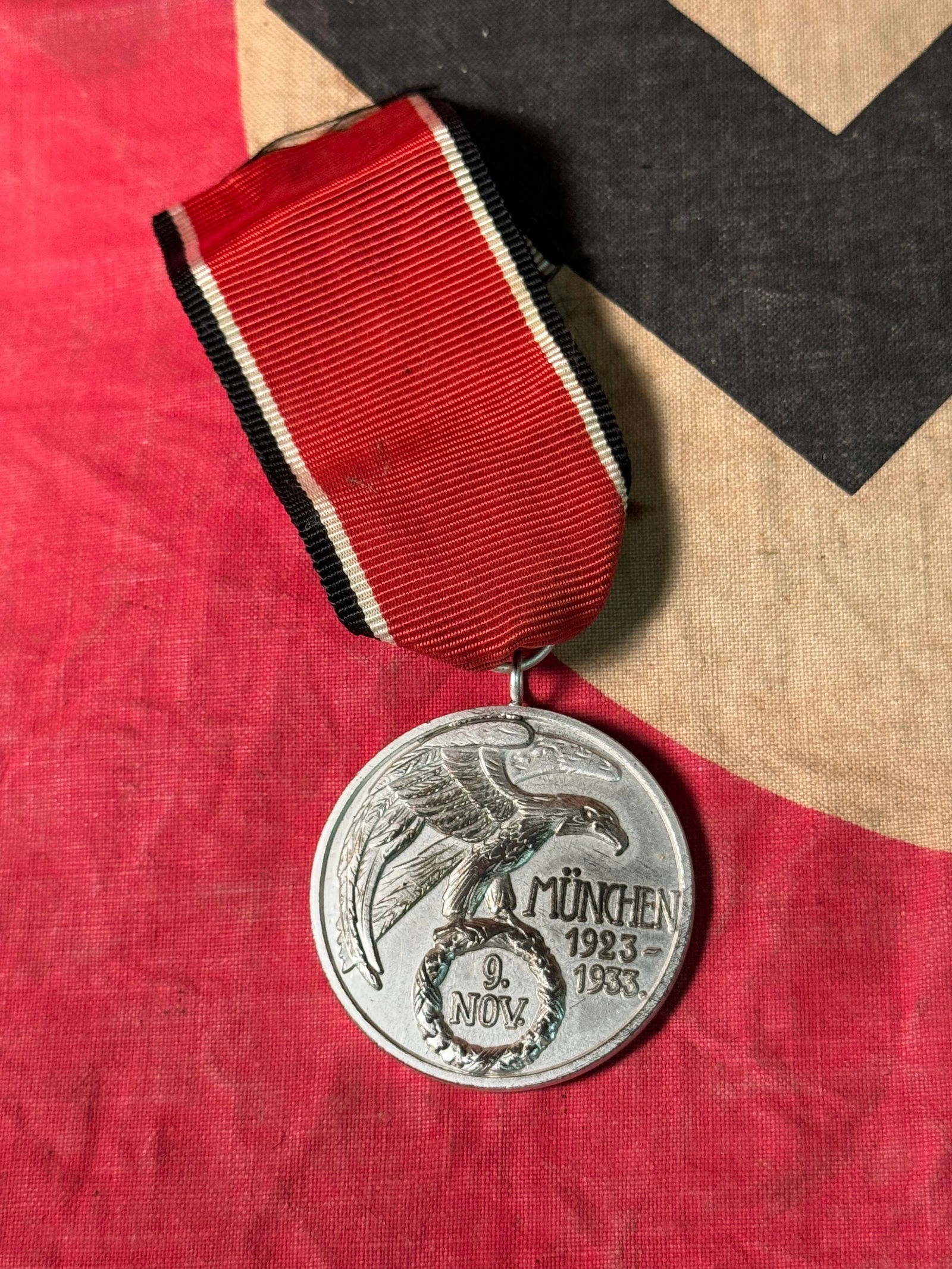 Rare WW2 German Third Reich NSDAP Blood Order (Blutorden) 2nd Type: Rare WW2 German Third Reich NSDAP Blood Order (Blutorden) 2nd Type. A rare find. Shows good wear and use with a beautiful overall patina. Comes with the ribbon. Please view all deailed pictures.