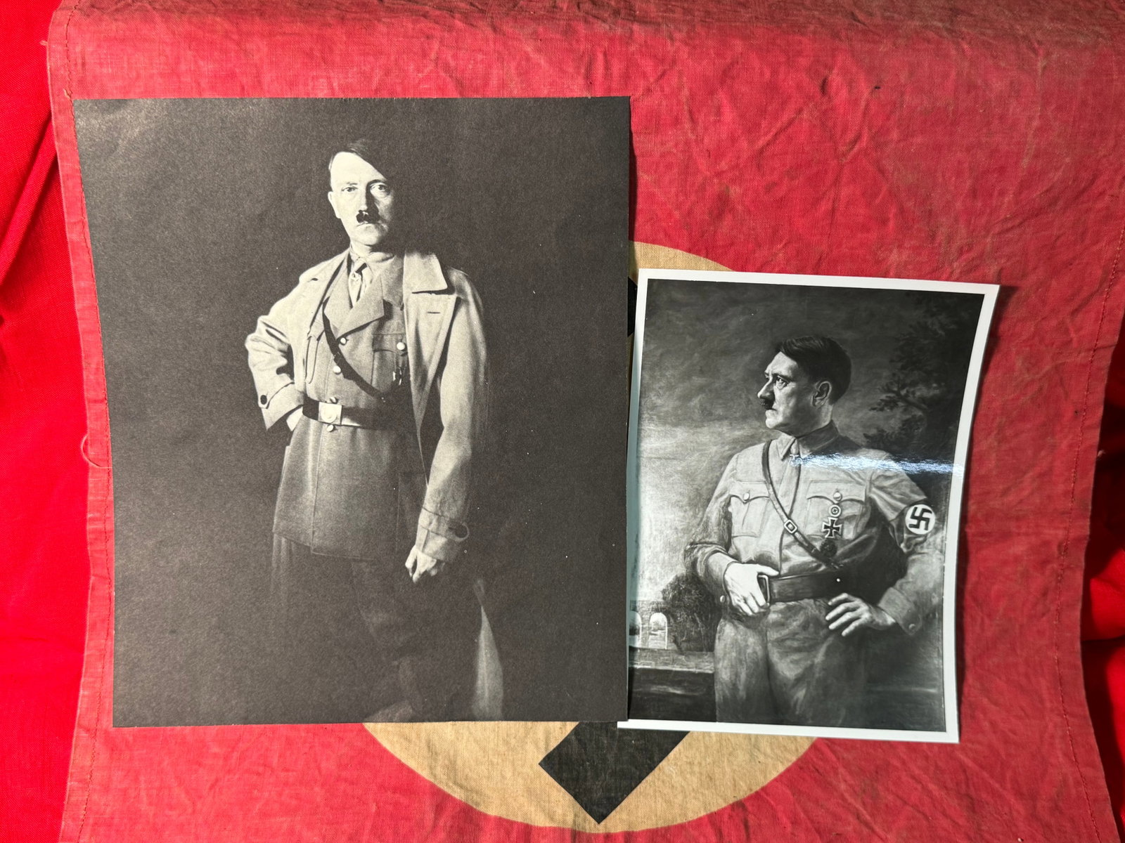 GROUPING OF WW2 GERMAN ADOLF HITLER PHOTOGRAPHS: GROUPING OF WW2 GERMAN ADOLF HITLER PHOTOGRAPHS. INCLUDING HITLER'S BABY PHOTOGRAPH. PLEASE VIEW ALL DETAILED PICTURES. A RARE EXAMPLE.