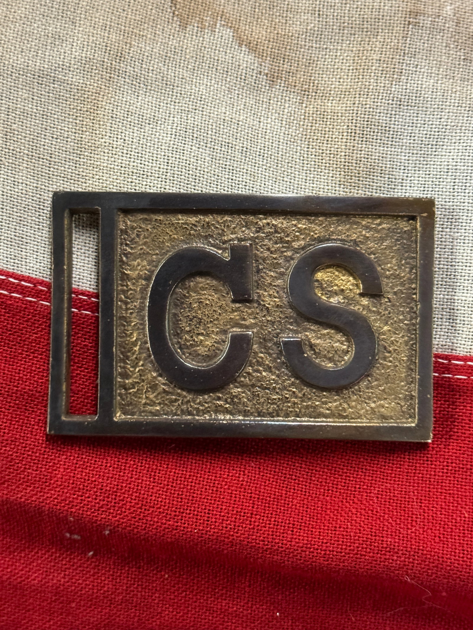 ULTRA RARE CIVIL WAR C.S. SOUTHERN REBEL BELT PLATE BUCKLE: ULTRA RARE CIVIL WAR C.S. SOUTHERN REBEL BELT PLATE BUCKLE. A VERY RARE FIND. SHOWS GOOD WEAR AND USE WITH A BEAUTIFUL OVERALL PATINA. HAS A GREAT LOOK TO IT WITH AN EXCELLENT OVERALL EYE APPEAL. PLEA