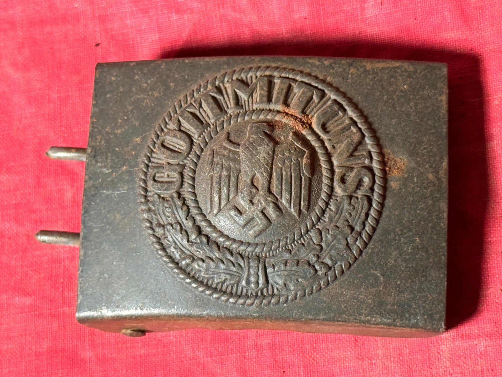 WW2 German Heer A Standard Issue Em/Nco’s Belt Buckle W/ Serial #: WW2 German Heer A Standard Issue Em/Nco’s Belt Buckle W/ Serial #. Constructed of olive-drab painted magnetic metal, the obverse with a raised field depicting a Wehrmacht eagle clutching a mobile sw