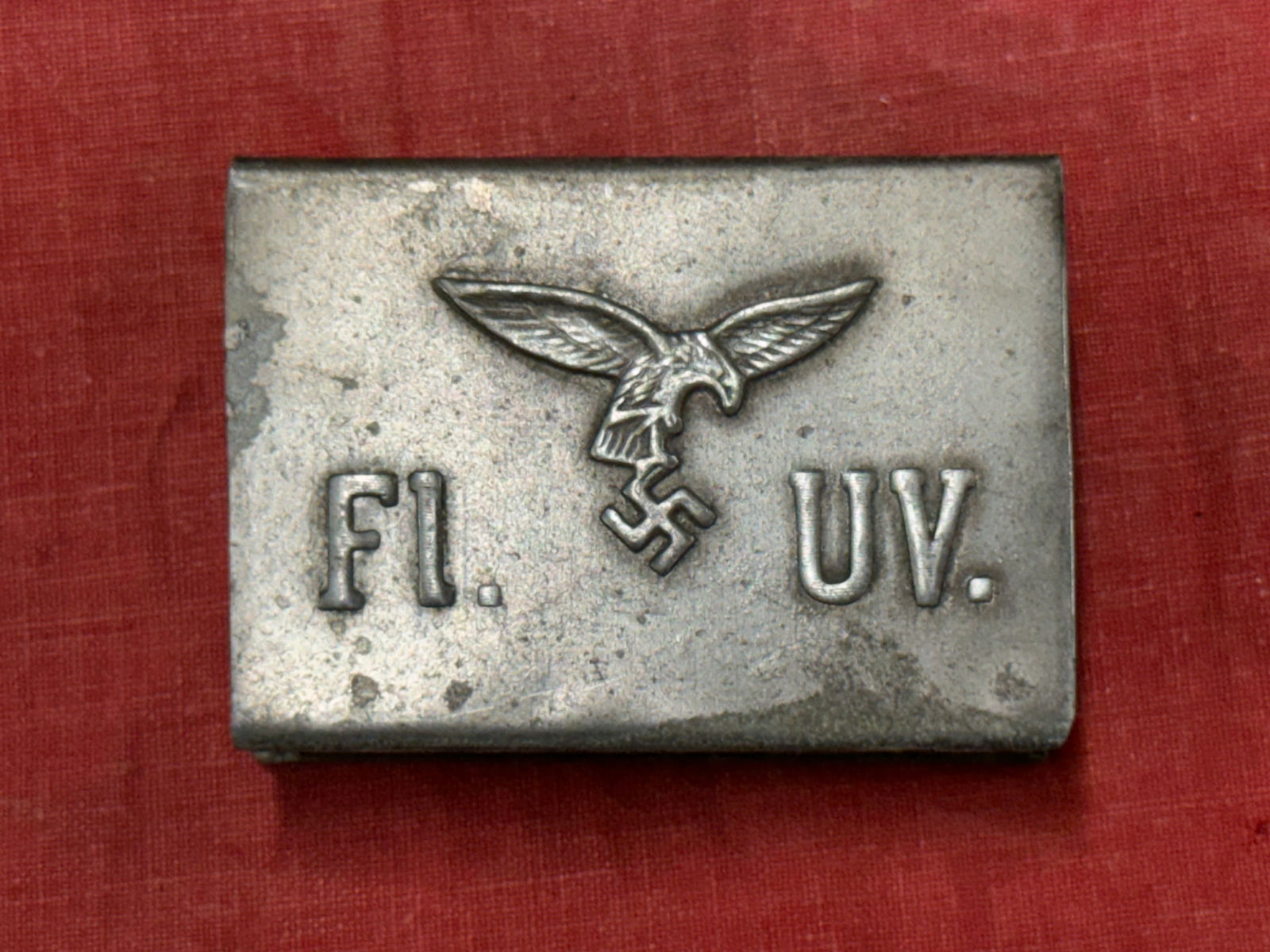 WW2 GERMAN LUFTWAFFE MATCHBOX HOLDER COVER: WW2 GERMAN LUFTWAFFE MATCHBOX HOLDER COVER. A SCARCE FIND. SHOWS GOOD WEAR AND USE WITH A BEAUTIFUL OVERALL PATINA. PLEASE VIEW ALL DETAILED PICTURES. A WELL MADE ANTIQUE GERMAN ARTIFACT.