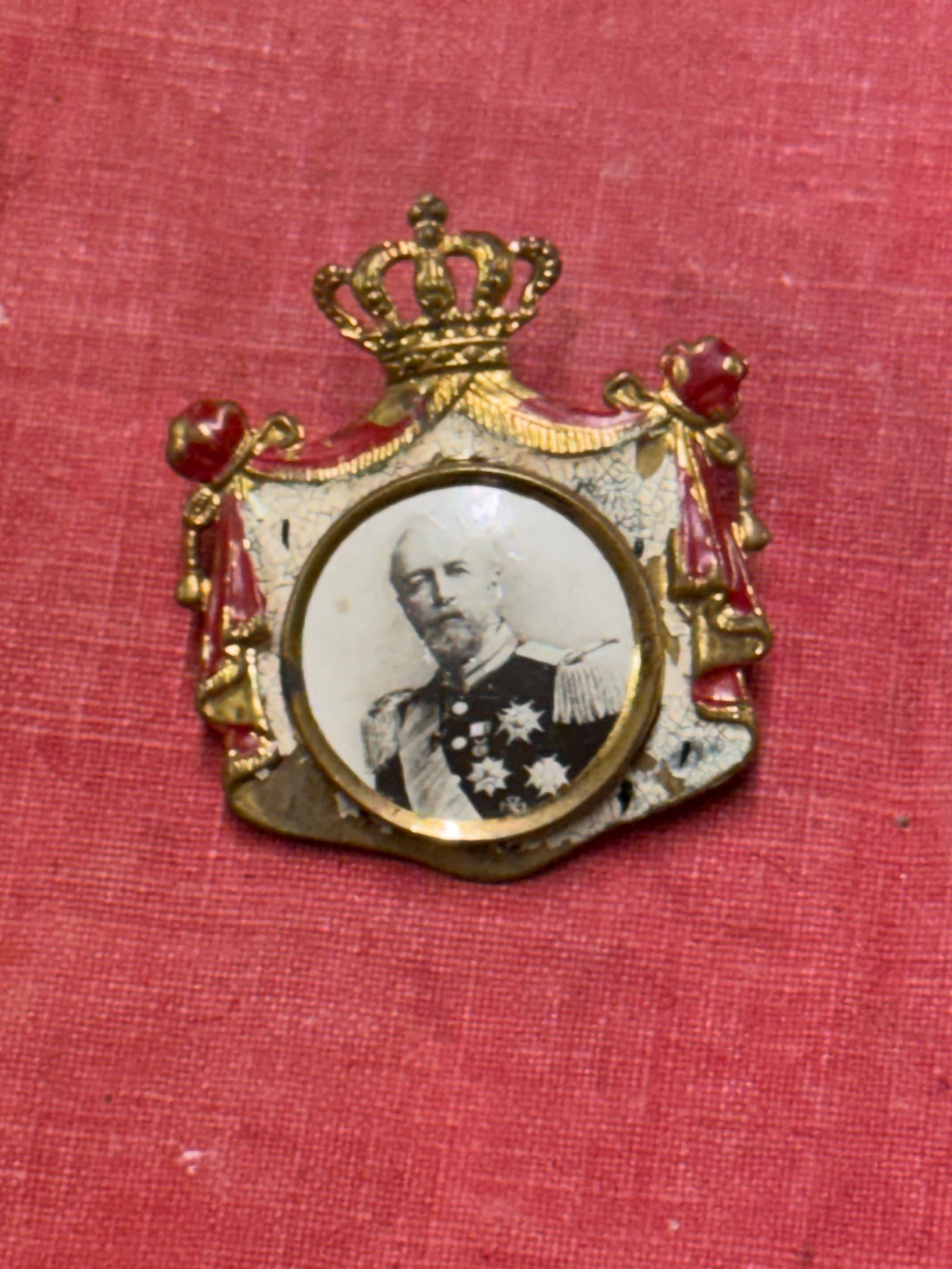 WW2 GERMAN PRUSSIAN ROYAL OFFICER PHOTOGRAPHIC MOMENTO: WW2 GERMAN PRUSSIAN ROYAL OFFICER PHOTOGRAPHIC MOMENTO