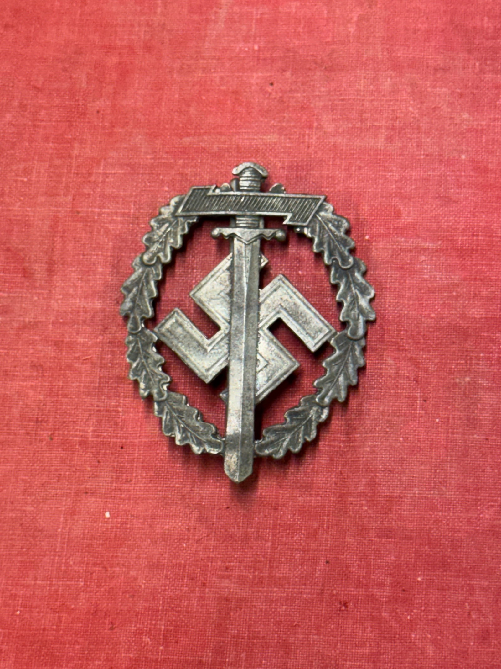 WW2 GERMAN SA BADGE FOR WAR WOUNDED WITH WOLFSANGEL RUNE BADGE INSIGNIA: WW2 GERMAN SA BADGE FOR WAR WOUNDED WITH WOLFSANGEL RUNE BADGE INSIGNIA. A RARE FIND. SHOWS GOOD WEAR AND USE WITH A BEAUTIFUL OVERALL PATINA. PLEASE VIEW ALL DETAILED PICTURES. A SCARCE EXAMPLE.